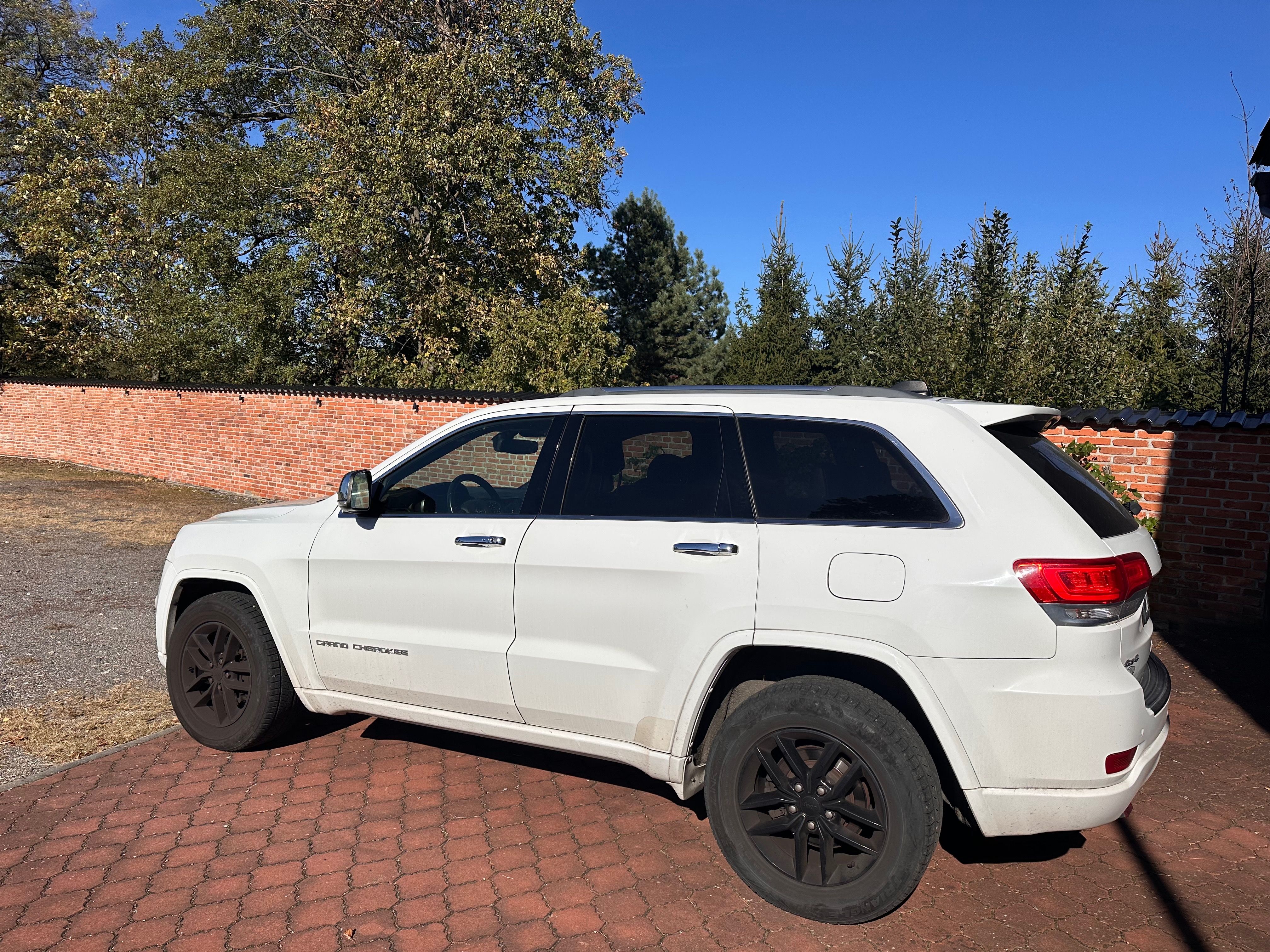 Jeep Grand Cherokee, 3,6 V6 4x4 LPG - fotka 3