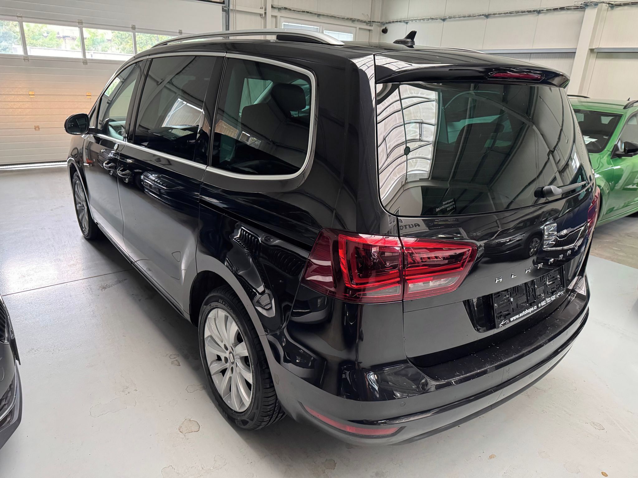Seat Alhambra, 1.4 TSI Style 7-míst - fotka 4
