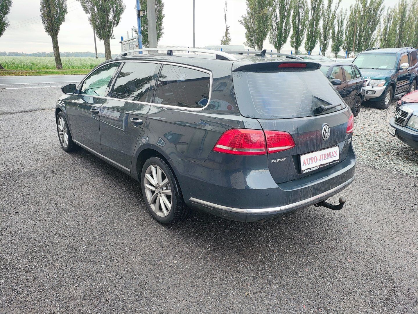 Volkswagen Passat, 2,0 TDi Highline - fotka 3