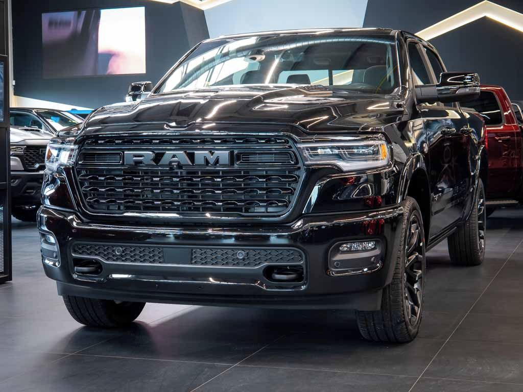 Dodge Ram, 5.7 HEMI V8 Limited 2026