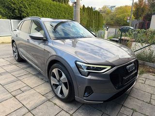Audi e-tron, 55 S-Line,Asistenti,Nový motor