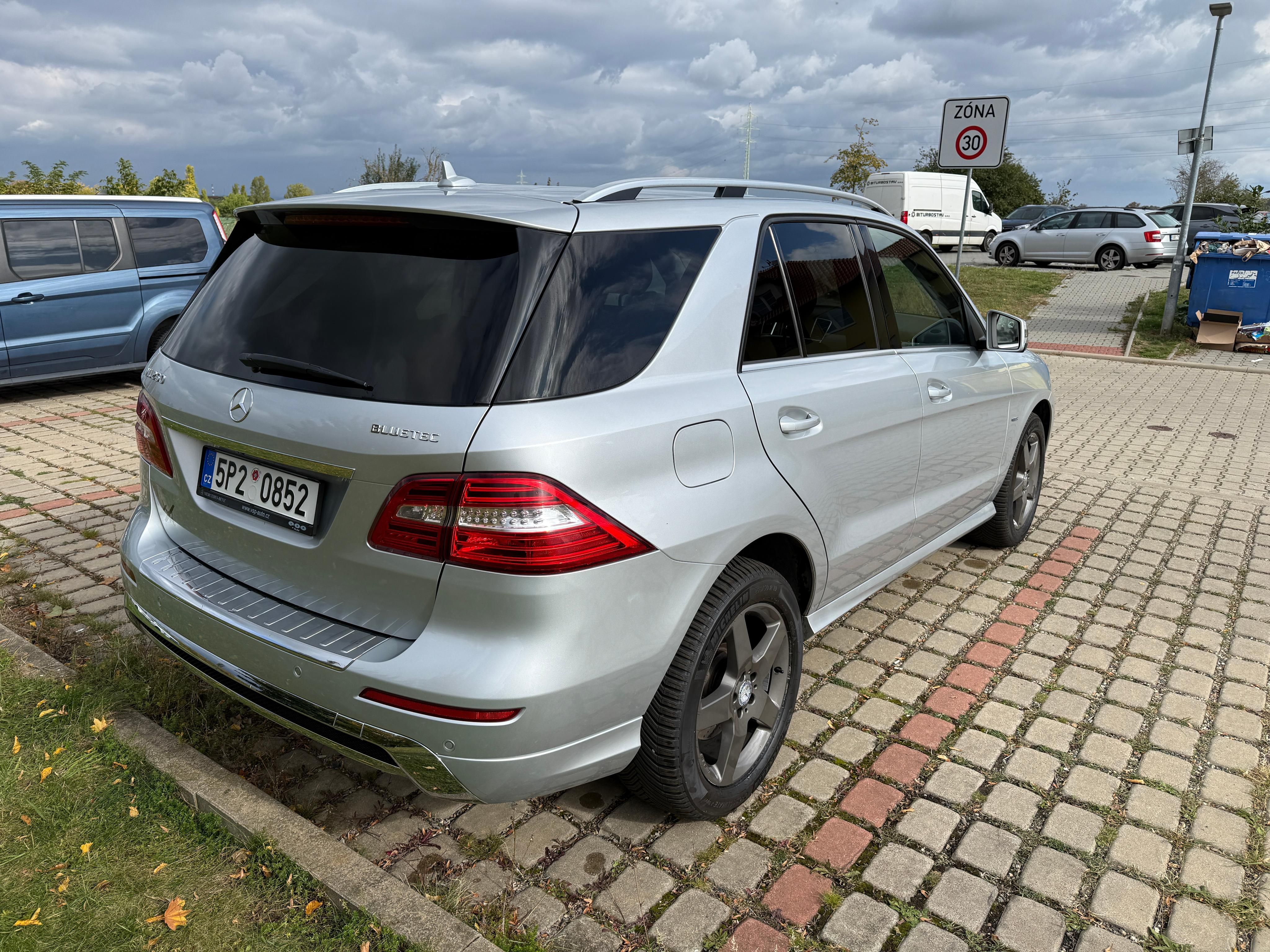 Mercedes-Benz ML, Mercedes-Benz ML 250 BlueTEC - fotka 6
