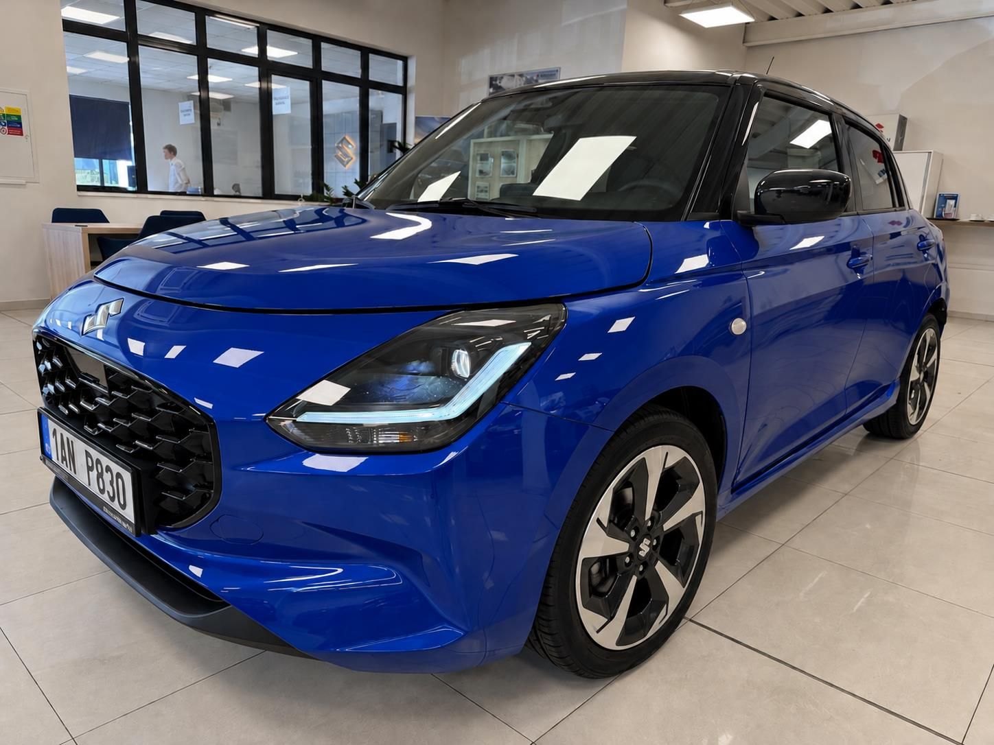 Suzuki Swift, ELEGANCE 1.2  M/T 4x4