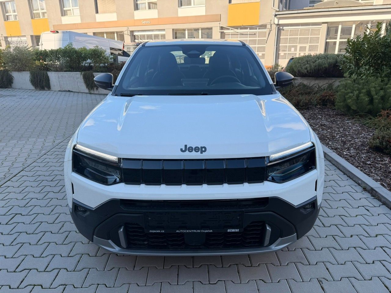 Jeep Avenger, Longitude 1.2 Turbo 100k MT6 - fotka 4