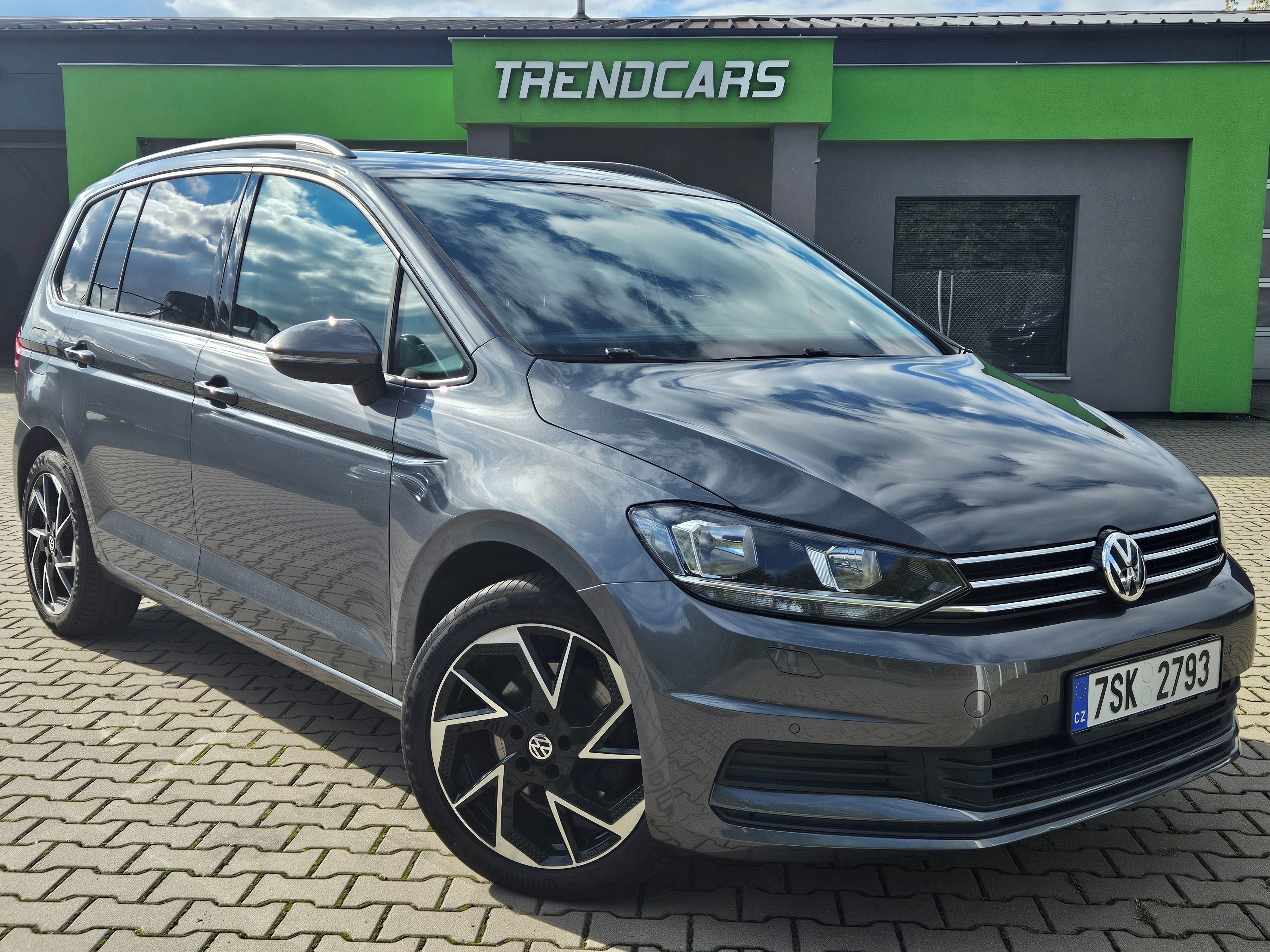 Volkswagen Touran, 1.5TSi NAVI/KAMERA /ACC/ALCANT