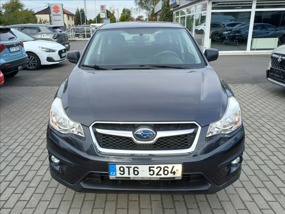 Subaru XV, 1,6 4x4, Zimní komplety v ceně - fotka 2