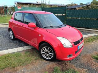 Suzuki Swift, 1.3 GLX plná výbava 2x ALU 15"