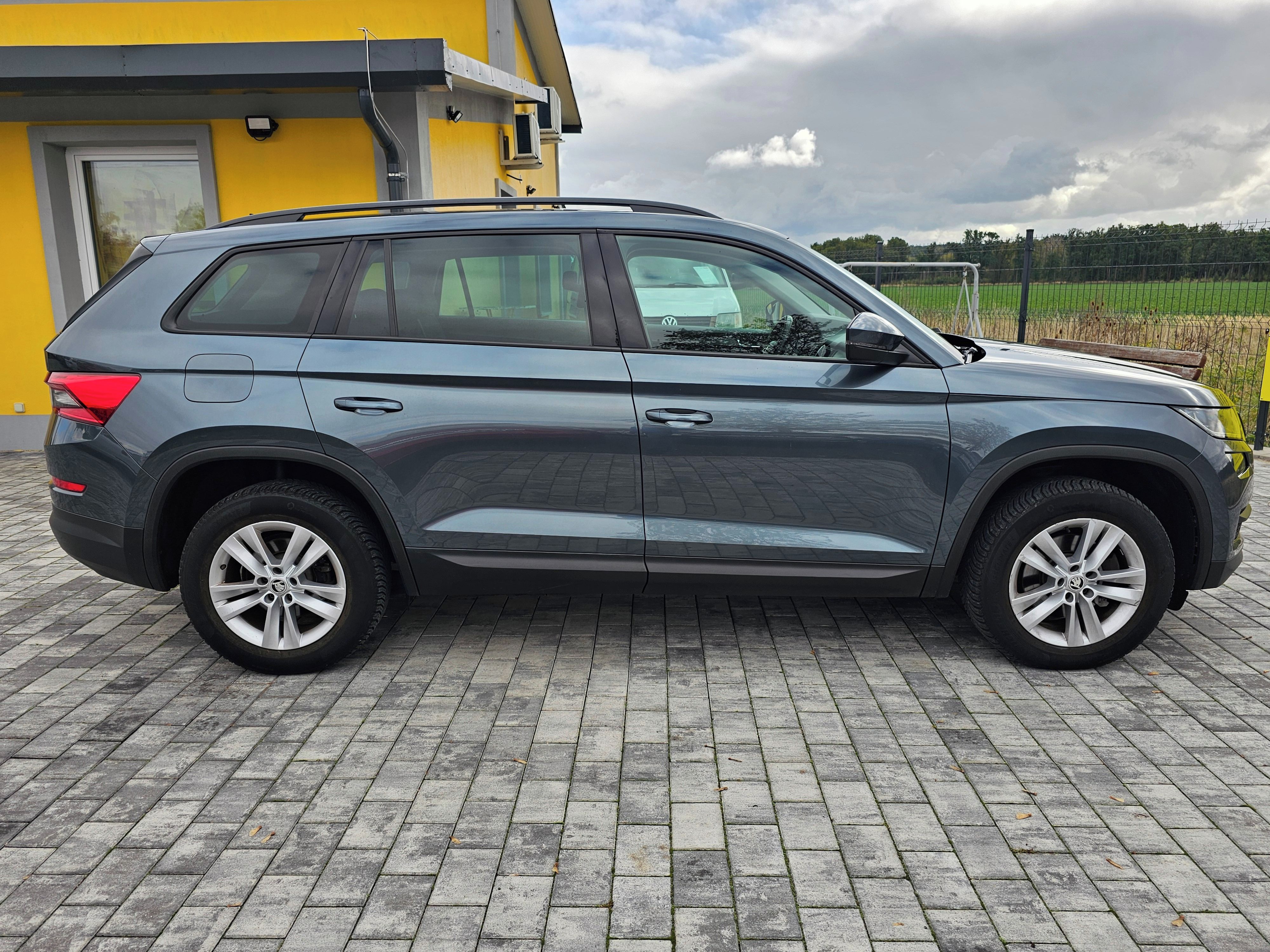 Škoda Kodiaq, 2.0 TDI 110kw, 7 míst, 4x4 - fotka 4