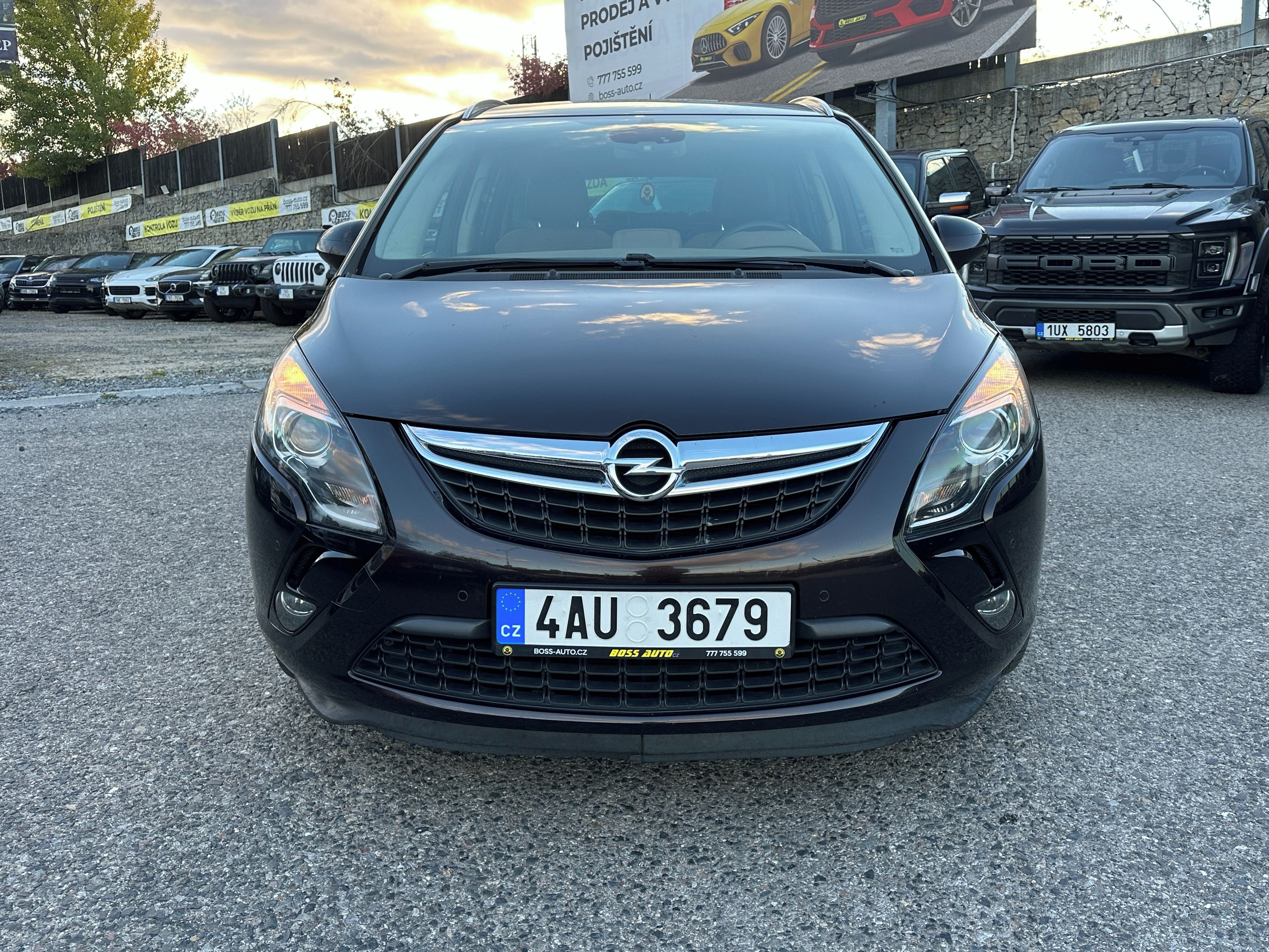 Opel Zafira, Opel Zafira Tourer 2015 - fotka 2