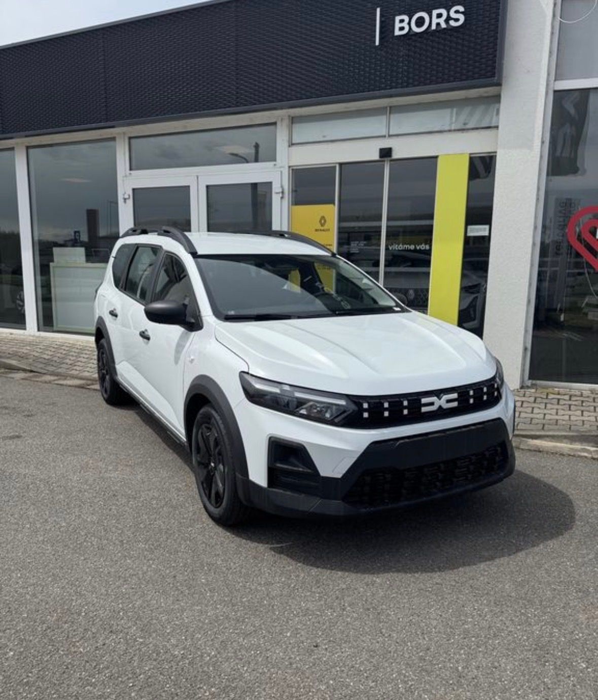 Dacia Jogger, Essential Eco-G 120 7 míst - fotka 2
