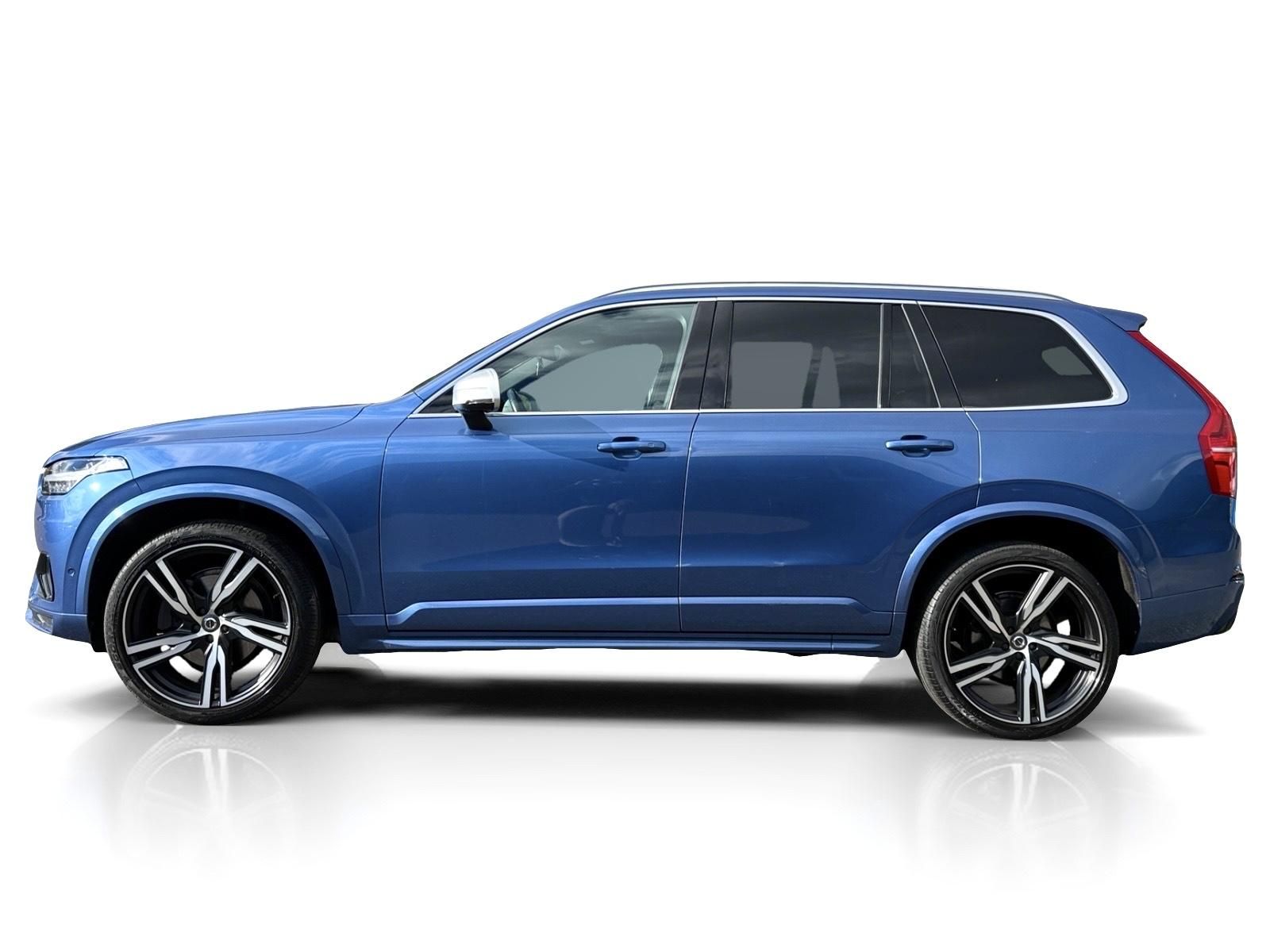 Volvo XC90, D5 AWD R-DESIGN PRO // VZDUCH - fotka 2