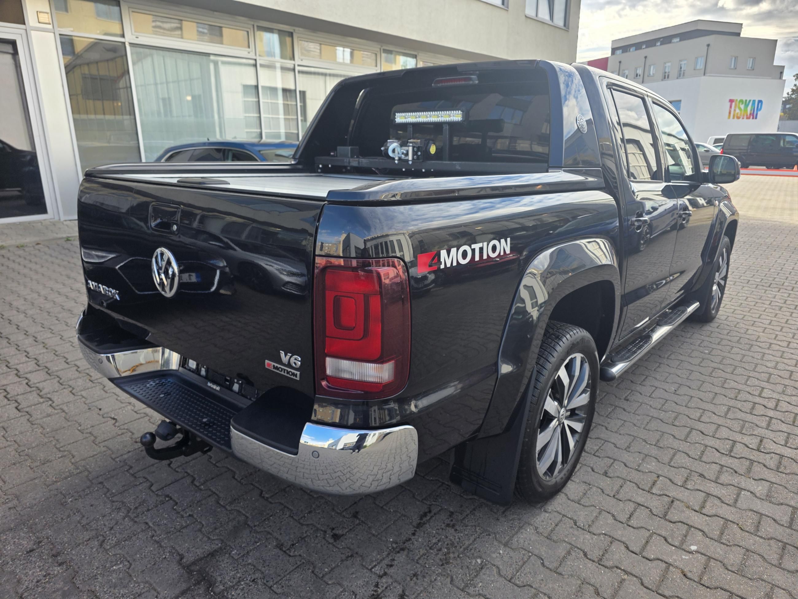 Volkswagen Amarok, 4x4 3.0 TDI V6 190 kW Webasto - fotka 6