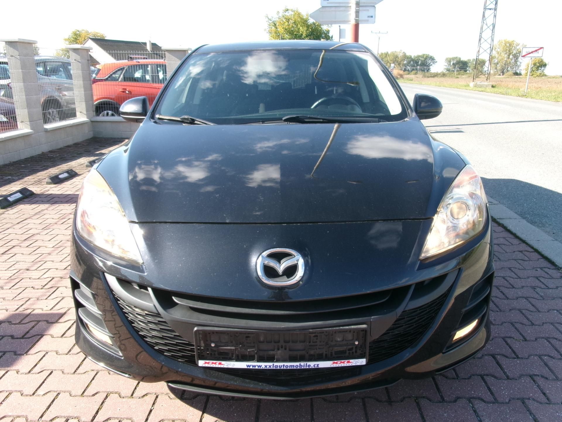 Mazda 3, 1,6 16V AUTOKLIMA 90th EDITION - fotka 3