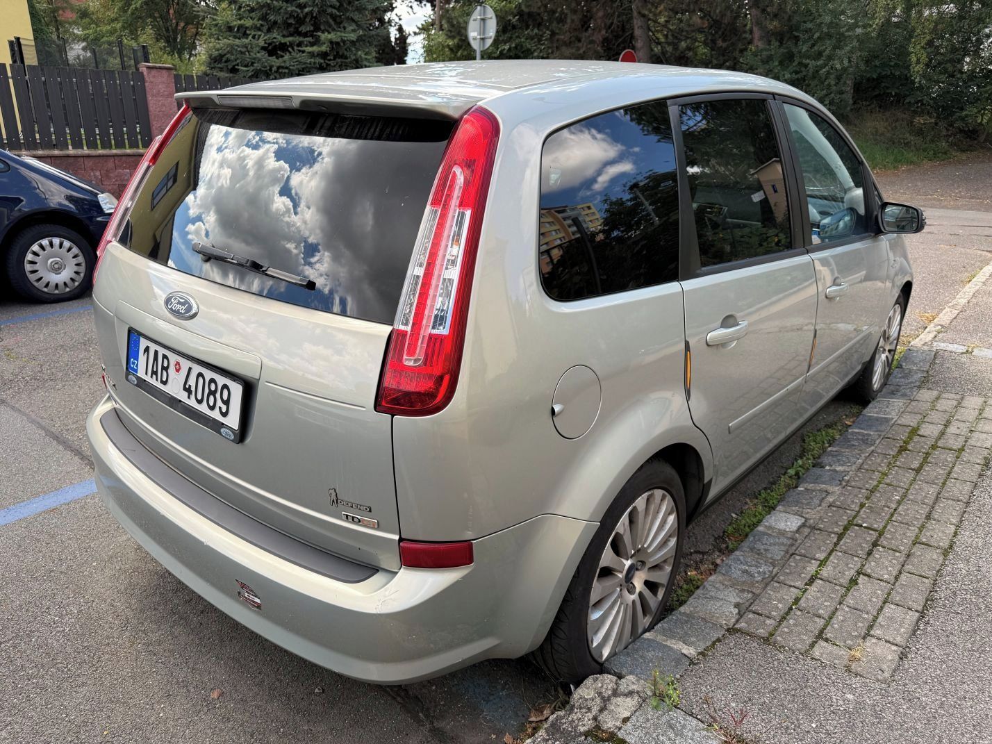 Ford C-MAX, Titanium, 1.8 TDCi, původ ČR - fotka 5