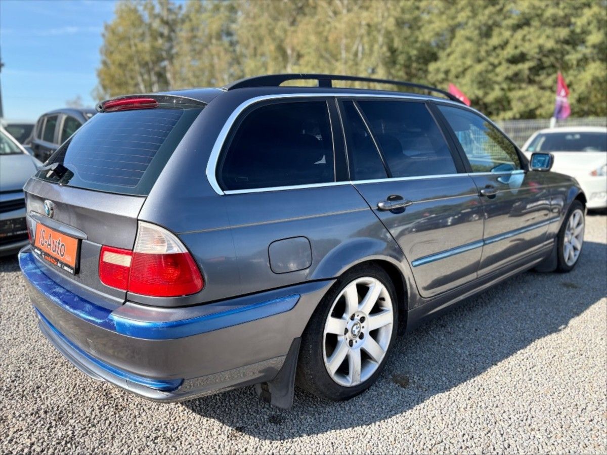 BMW Řada 3, 3,0 330XD COMBI  4x4 - fotka 3