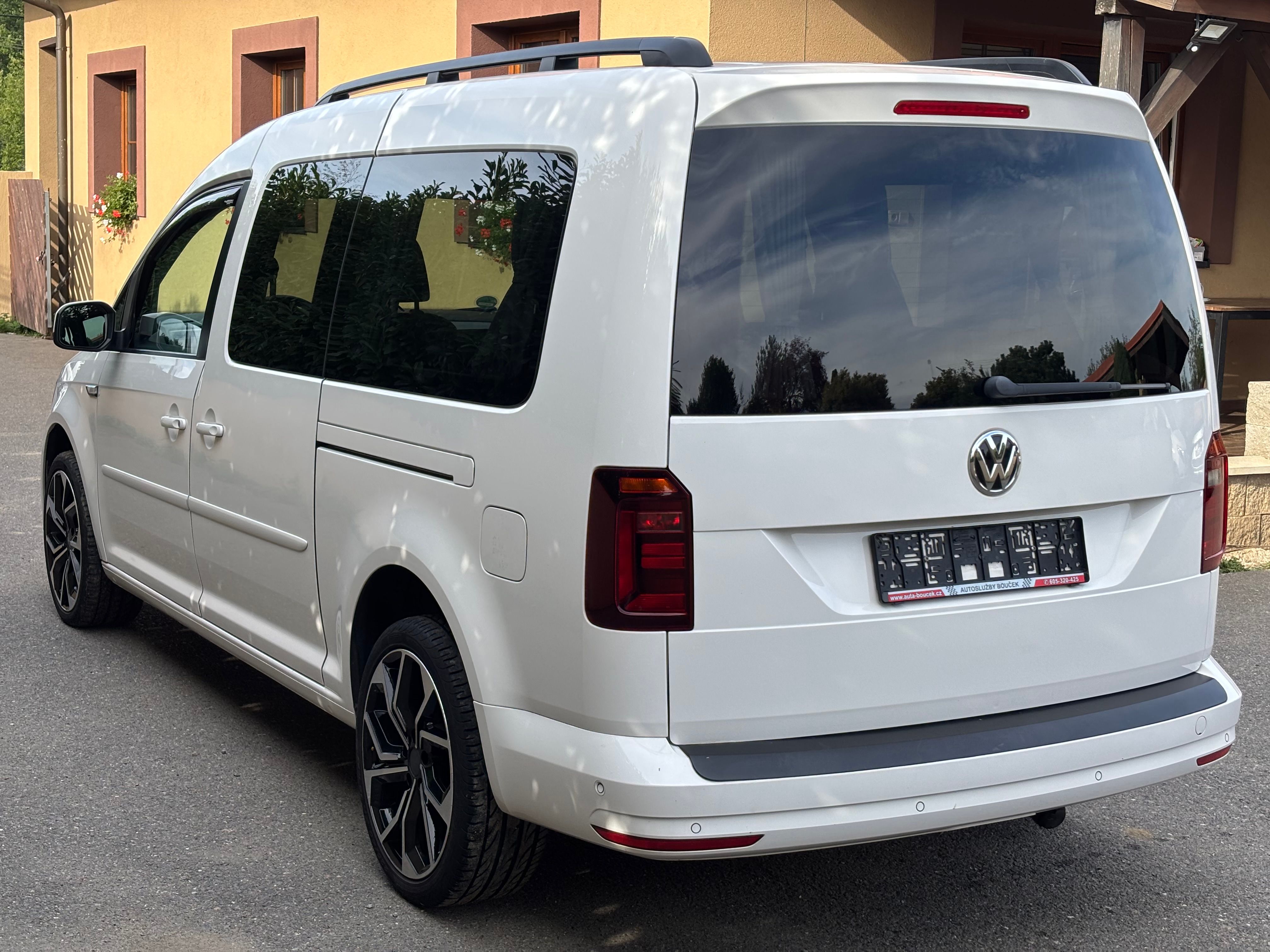 Volkswagen Caddy, VW Caddy MAXI/LONG 2,0TDI 110K - fotka 6