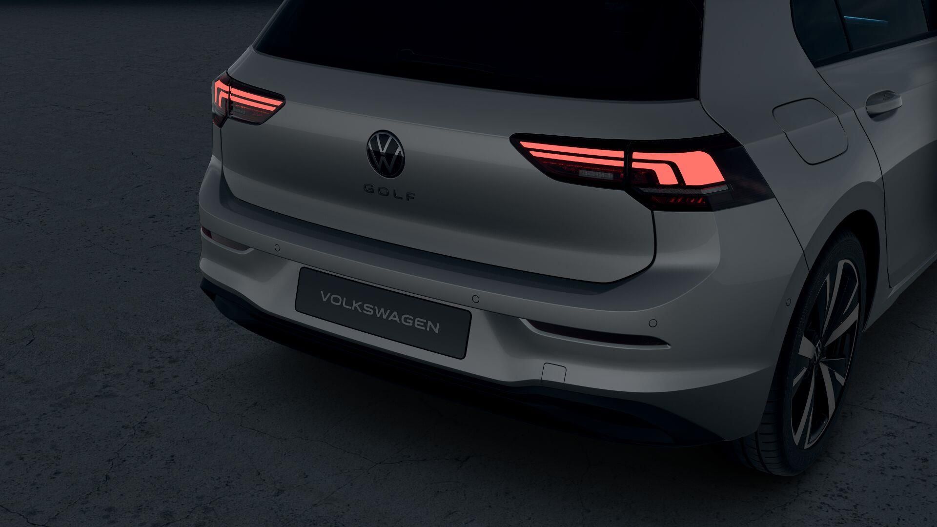 Volkswagen Golf, People 1,5 TSI 110 kW 6G - fotka 6