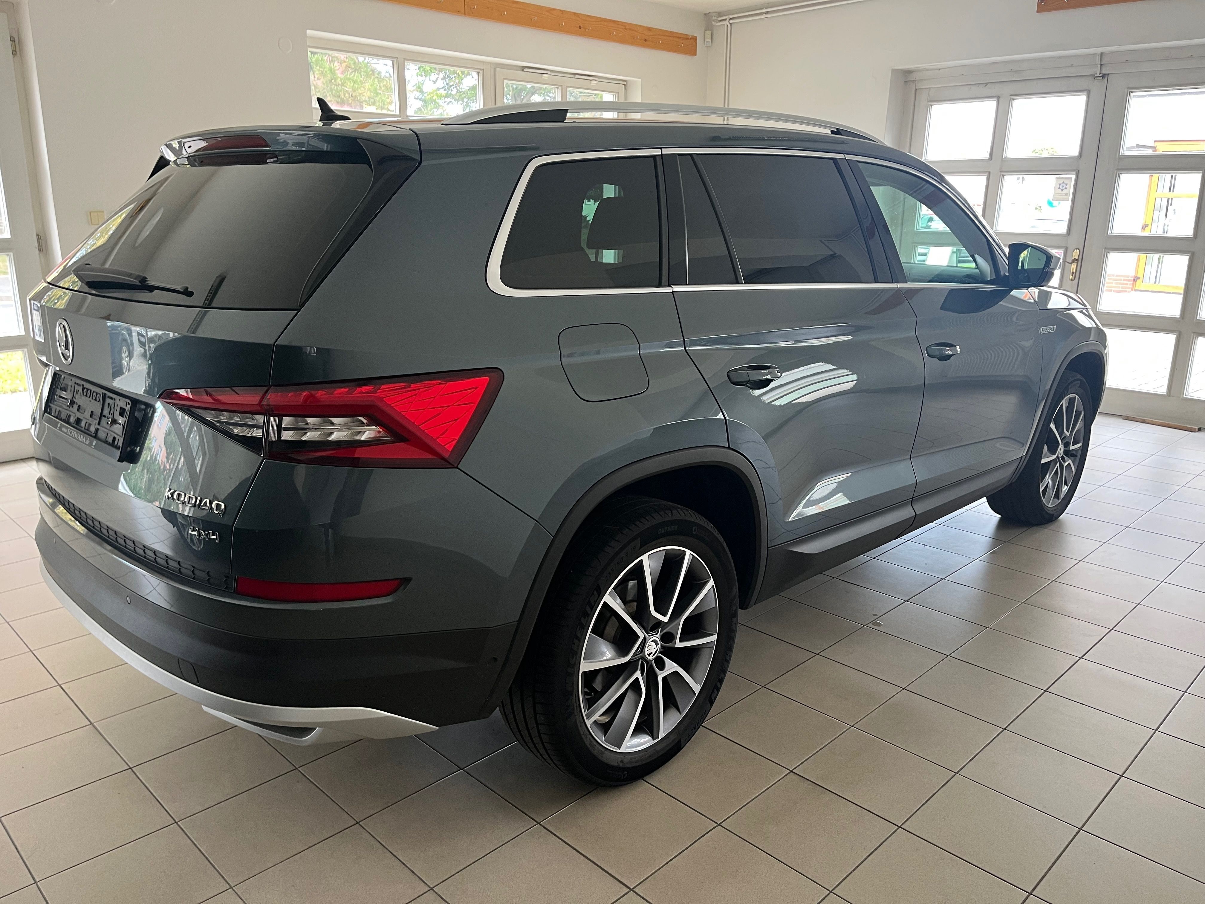 Škoda Kodiaq, Scout  2,0Tdi 140kw DSG 4x4 - fotka 5