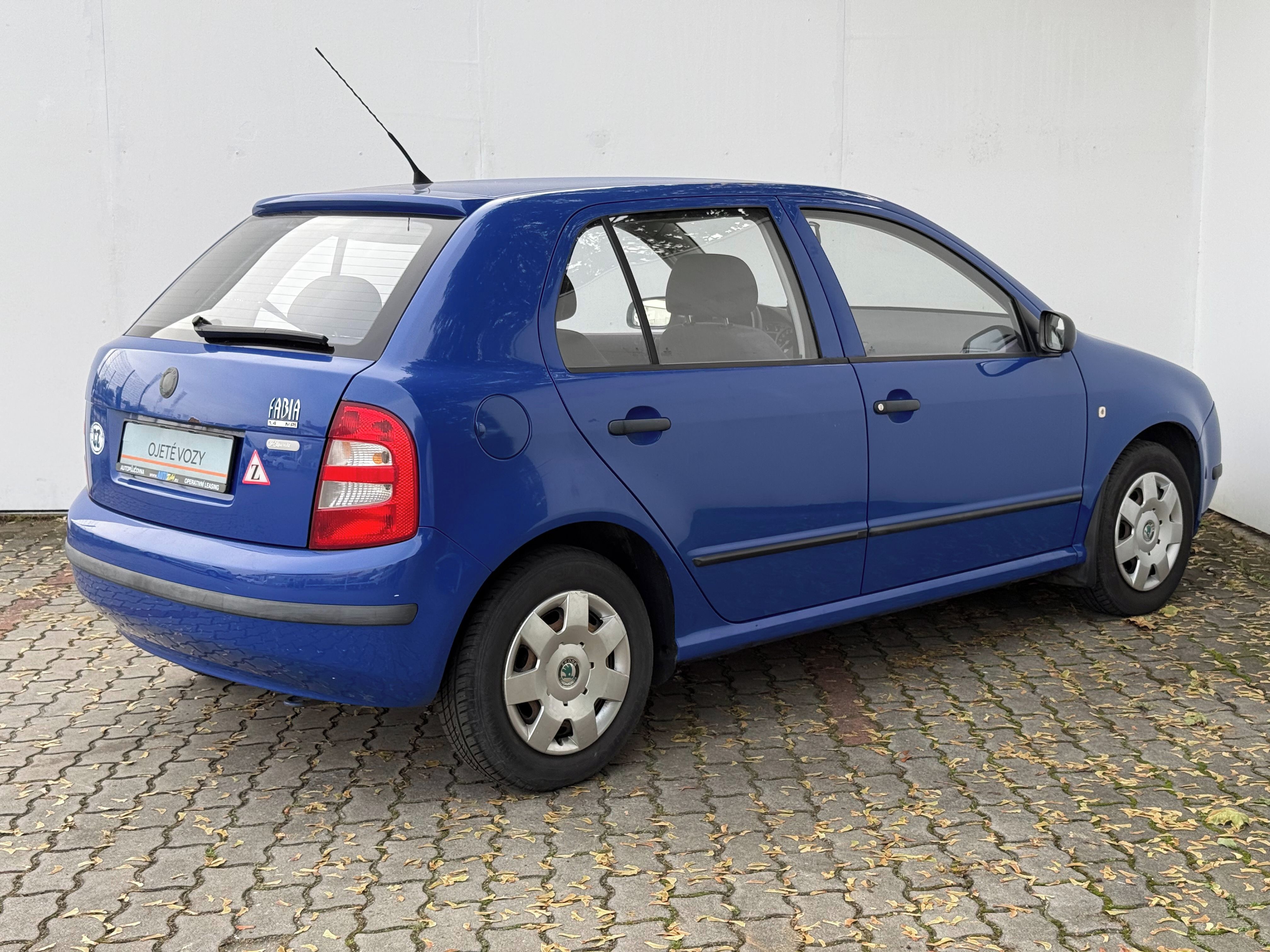 Škoda Fabia, 1,4 MPI / 44 kW - fotka 5