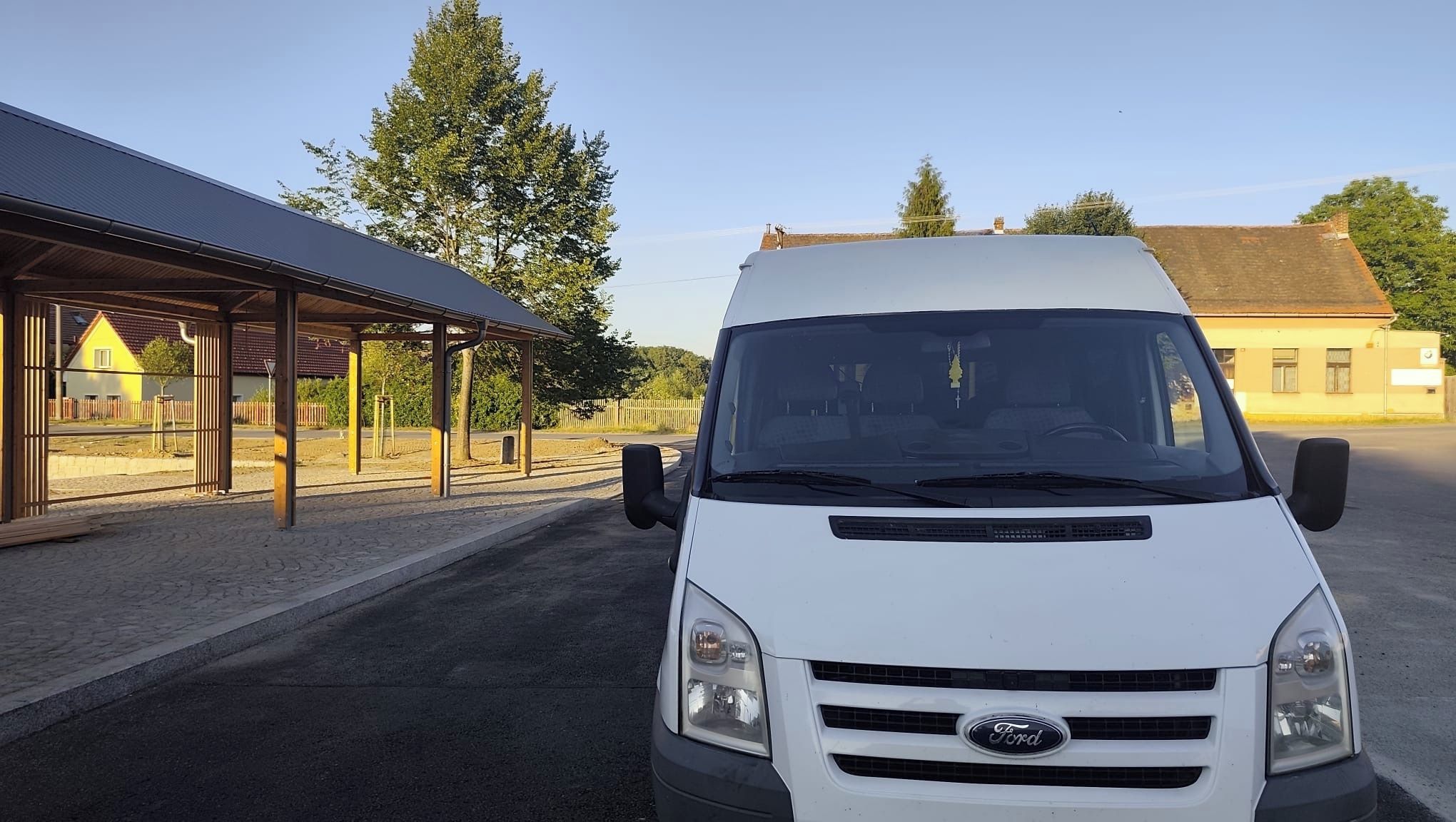 Ford Transit, Ford Transit, 2,2 TDCI, 9 míst - fotka 4