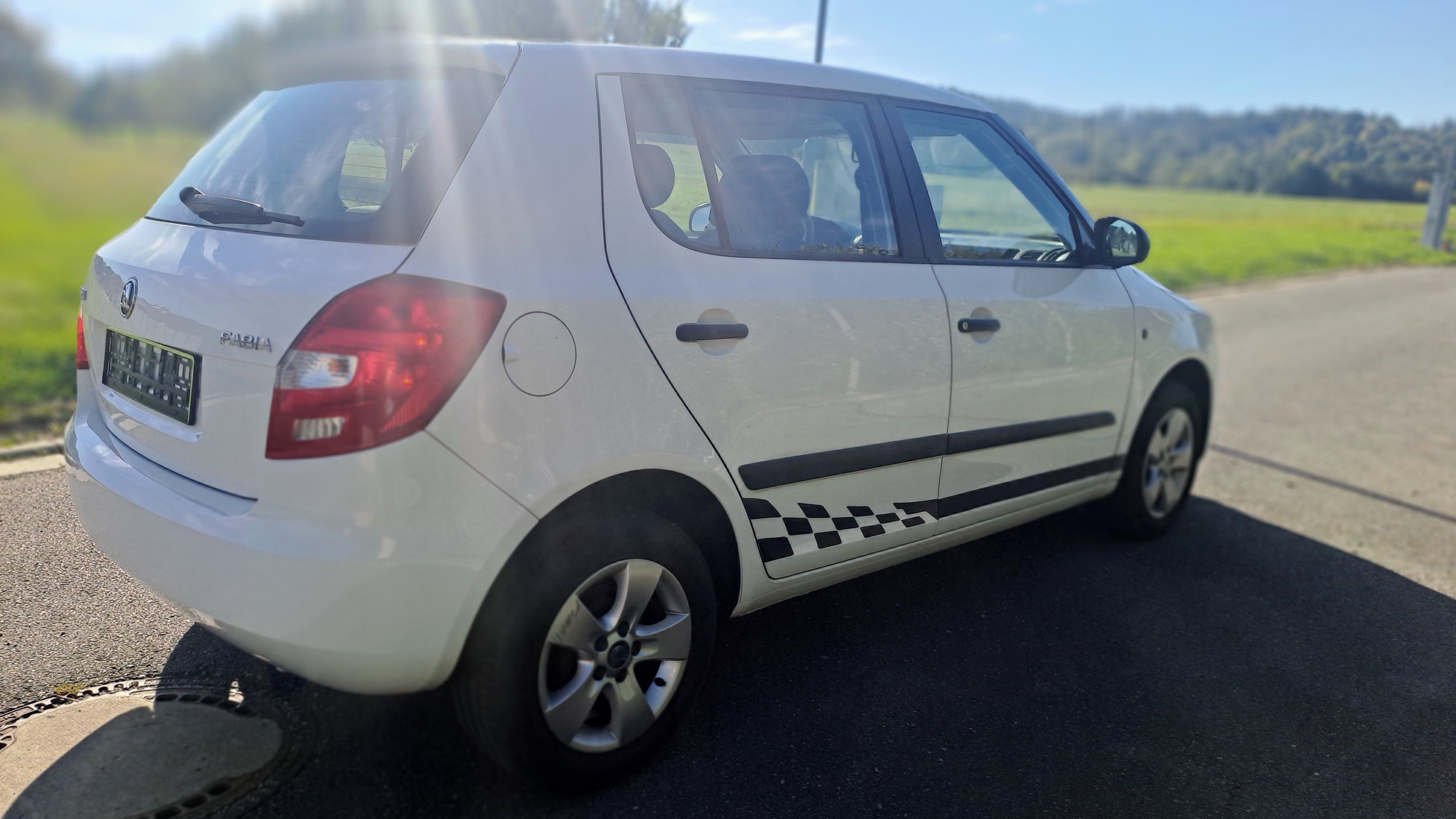 Škoda Fabia, 1,4 16V63KW 51201km! - fotka 5