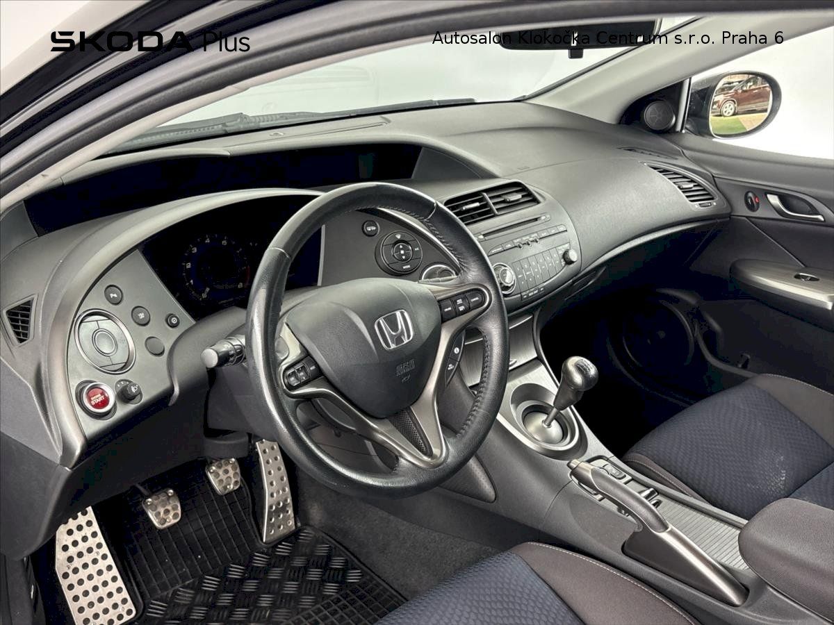 Honda Civic, i-VTEC103 kW Sport - fotka 6