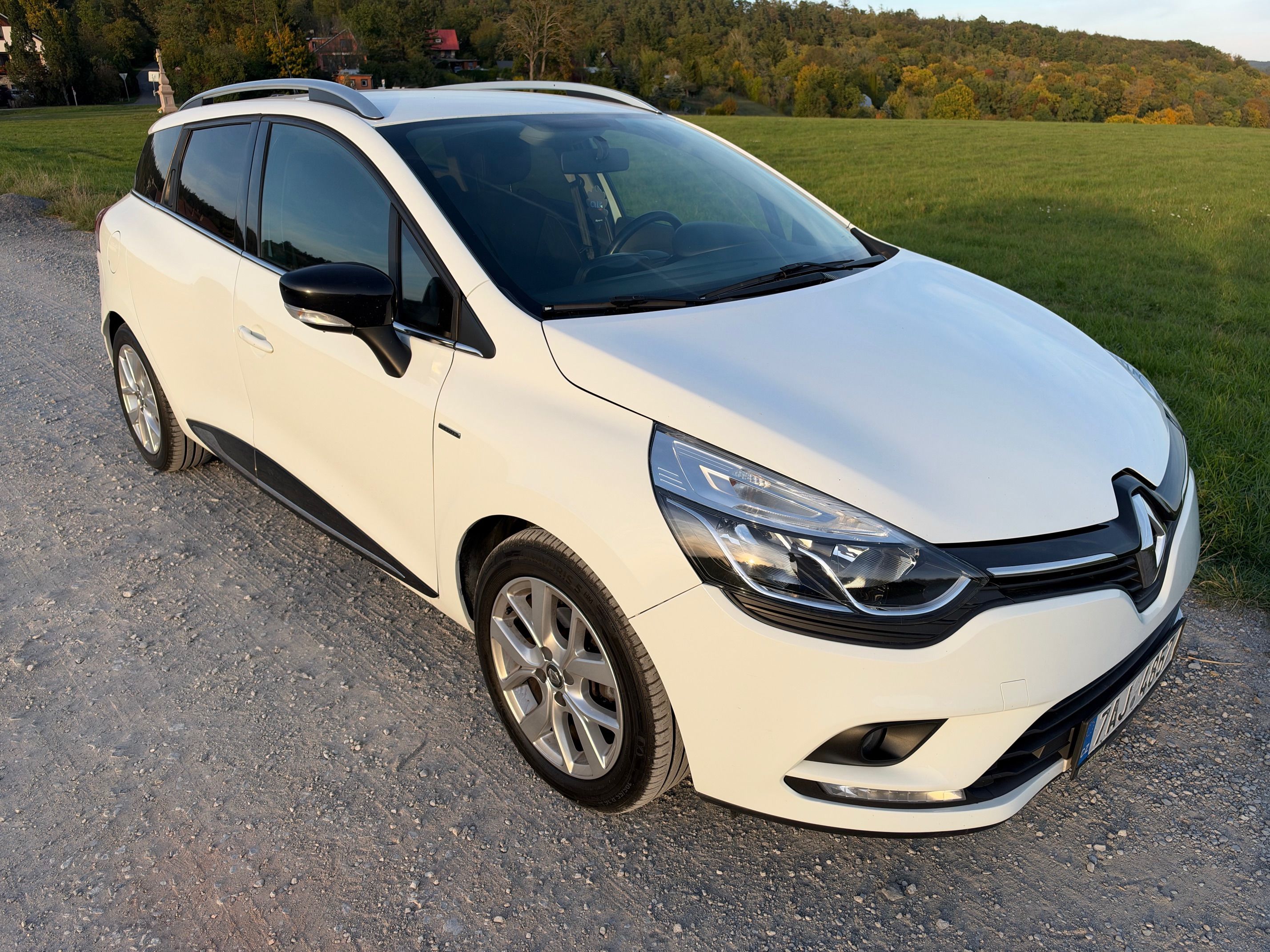 Renault Clio, 1.5dCi GRANDTOUR NAVI ČR - fotka 2