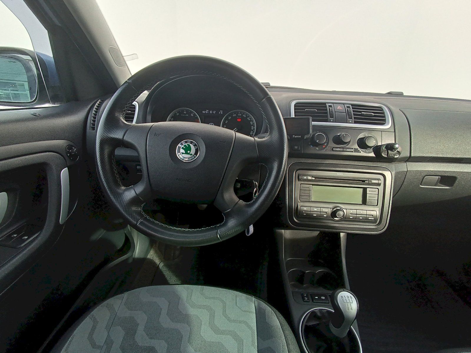 Škoda Roomster, 1,2HTP/51kw - fotka 5