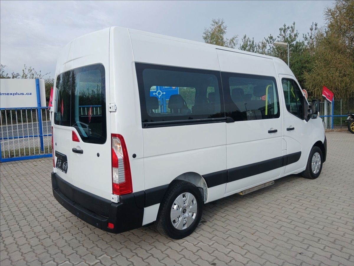 Renault Master, 2,3 9 míst - fotka 4