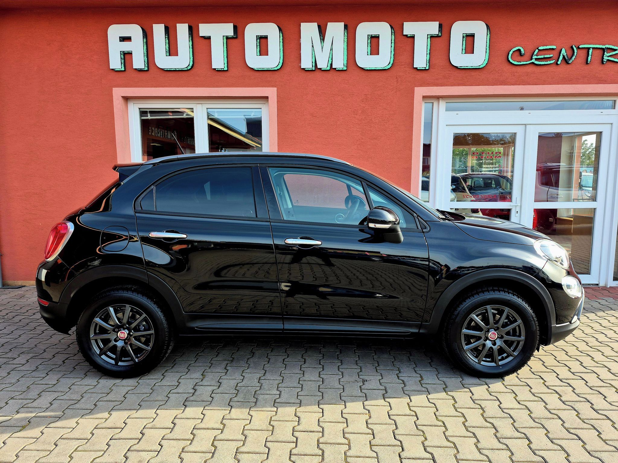 Fiat 500X, 1.4 103 kw MultiAir Cross PLUS - fotka 5