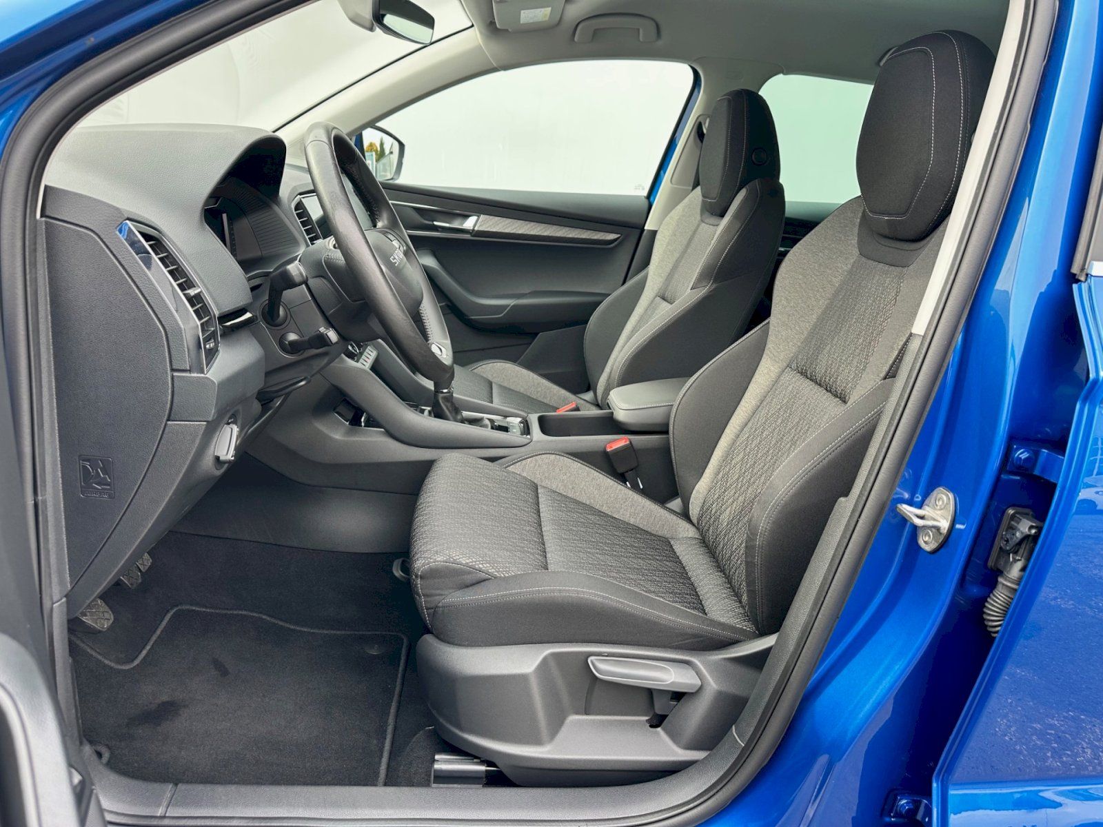 Škoda Karoq, 2,0 TDI / 85 KW / Top Selectio - fotka 6