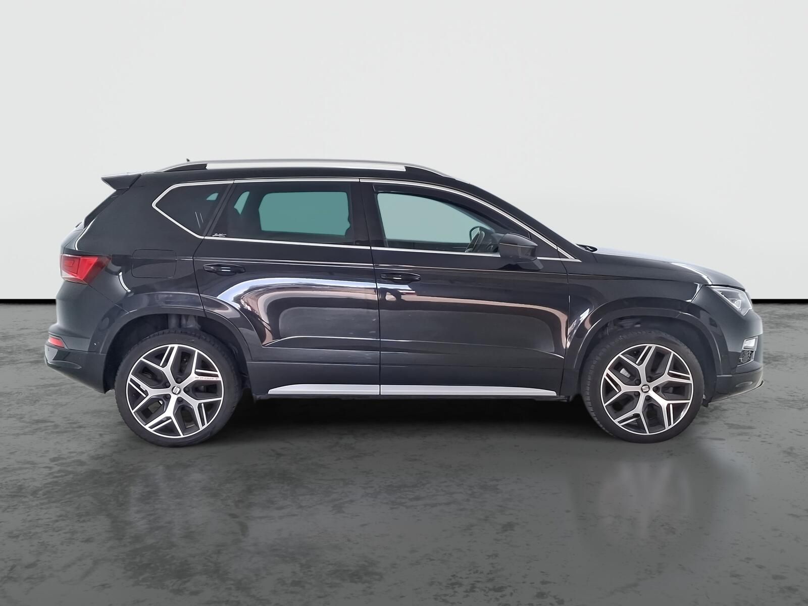Seat Ateca, 1.5 TSI, FR, Automat, Kůže - fotka 6