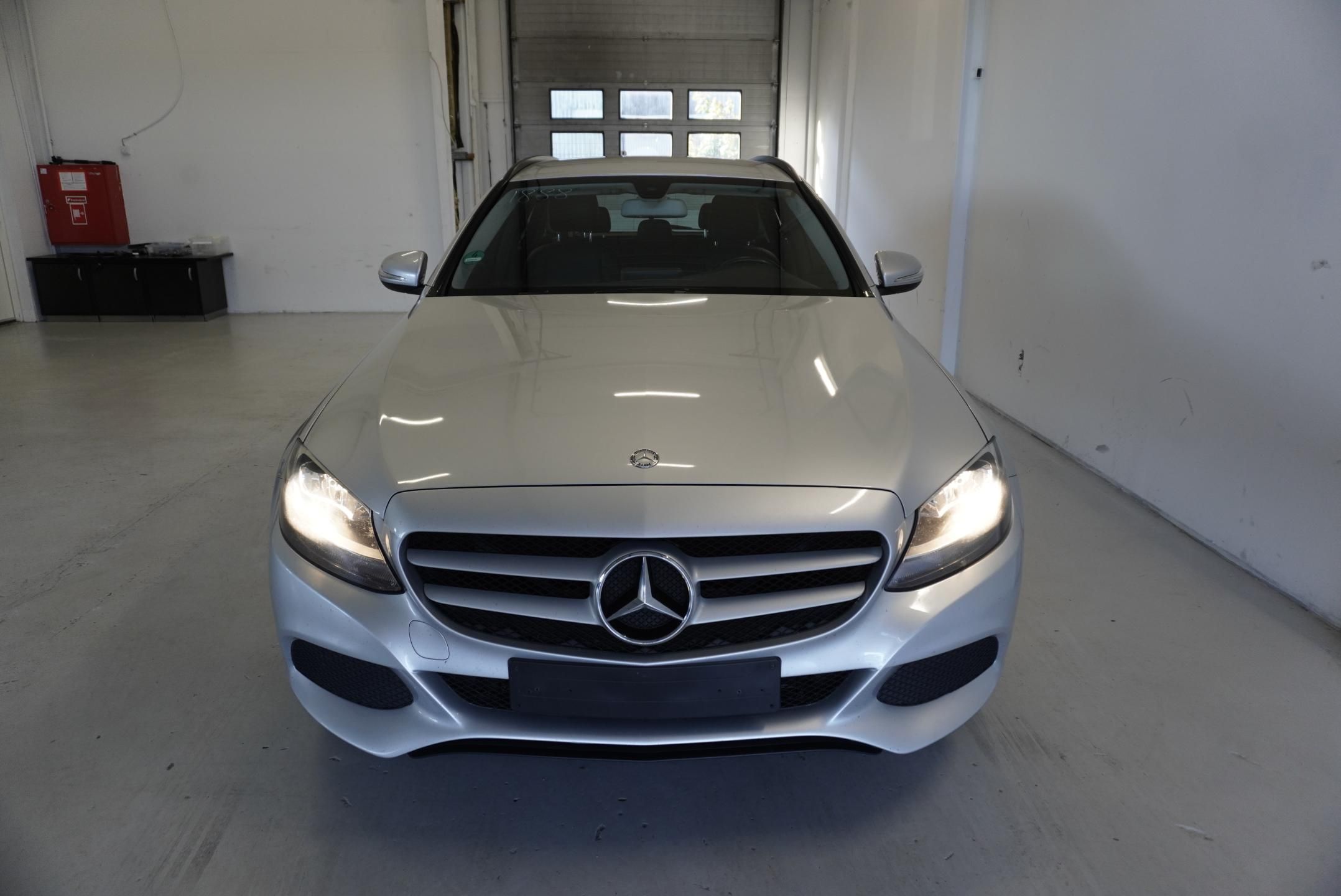 Mercedes-Benz Třídy C, C200 CDI - fotka 2