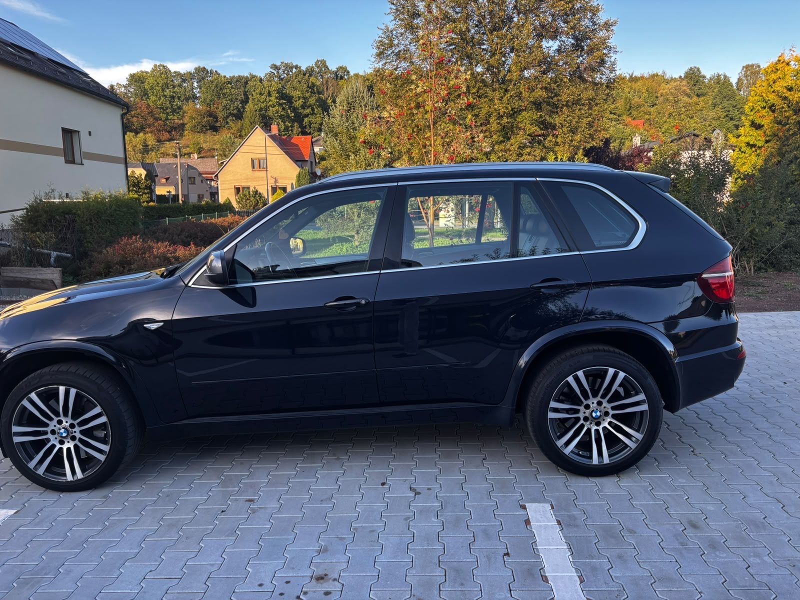 BMW X5, X5 M50D - fotka 4