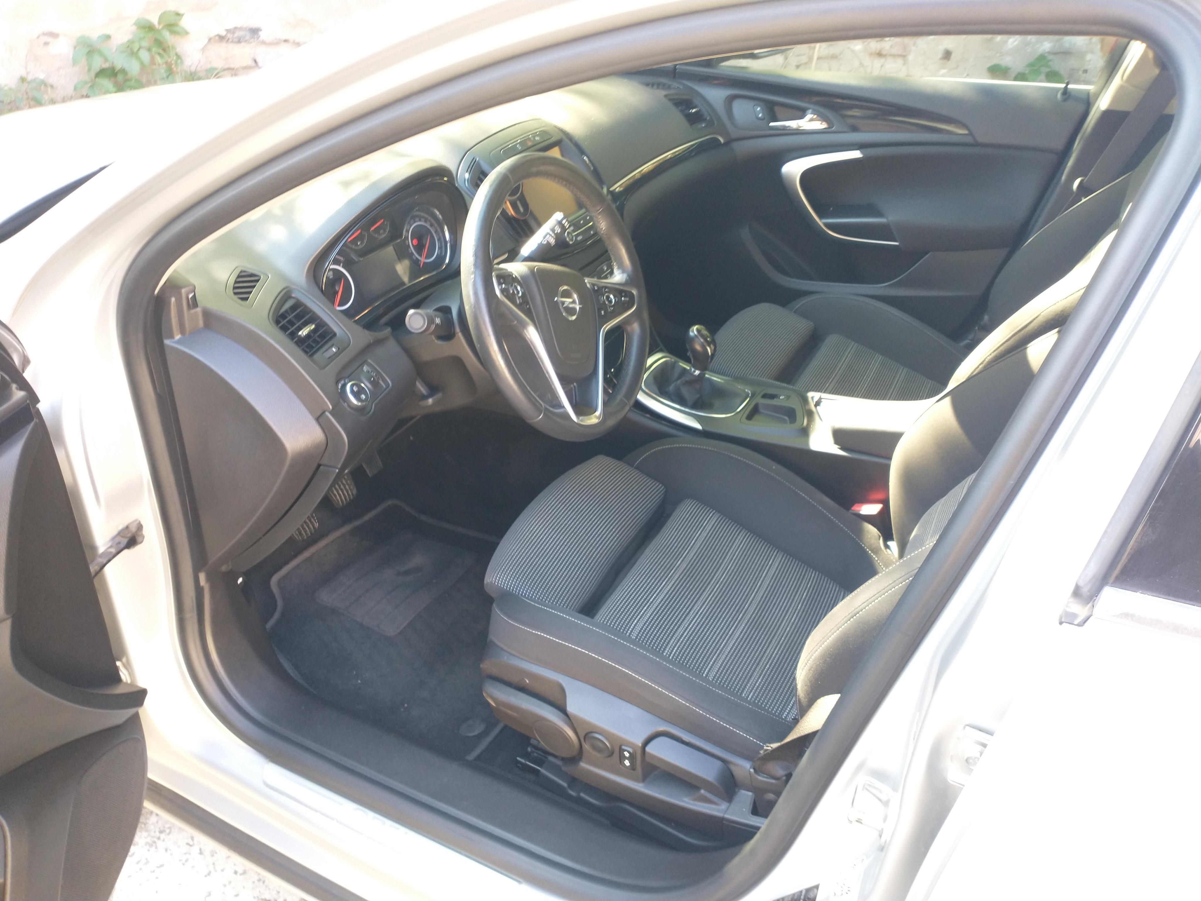 Opel Insignia, Sports Tourer 2.0 CDTI, tažné - fotka 5