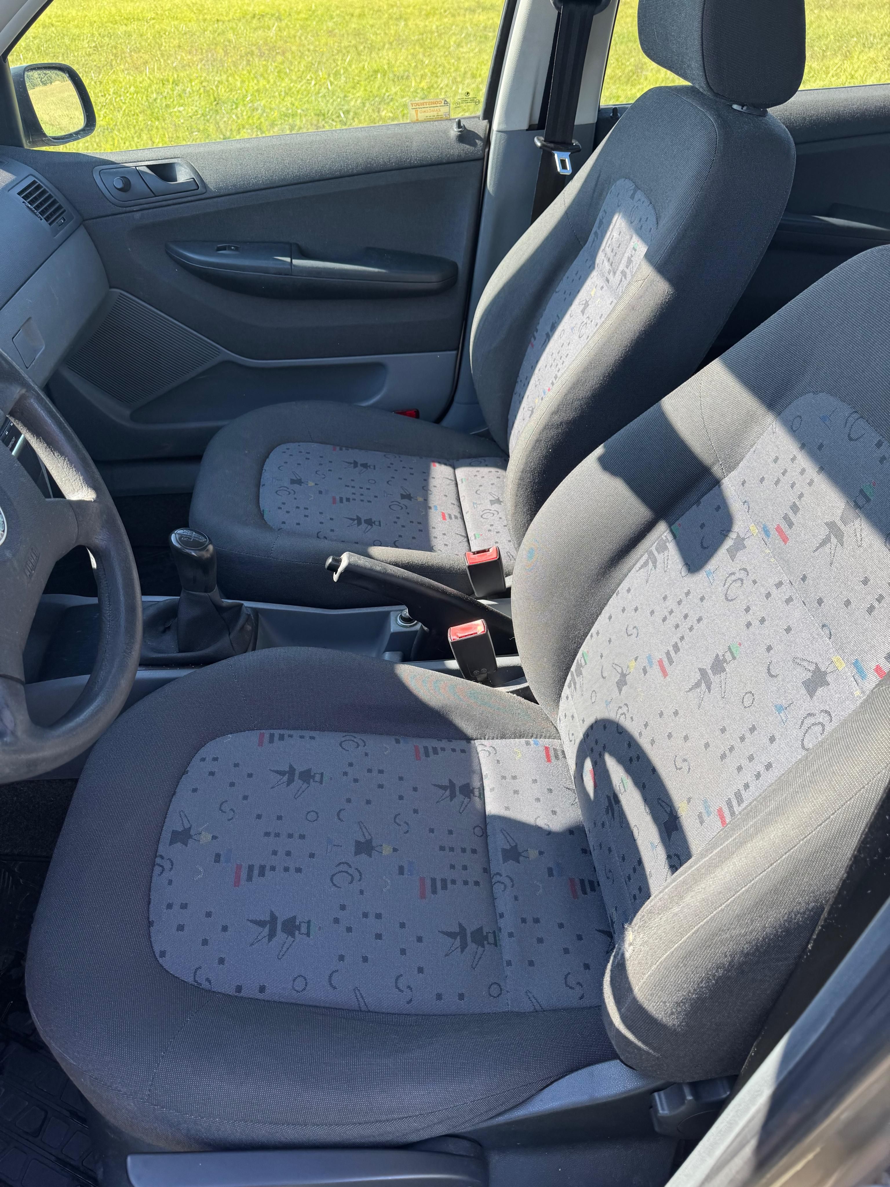 Škoda Fabia, 1.2 12V Klimatizace - fotka 5