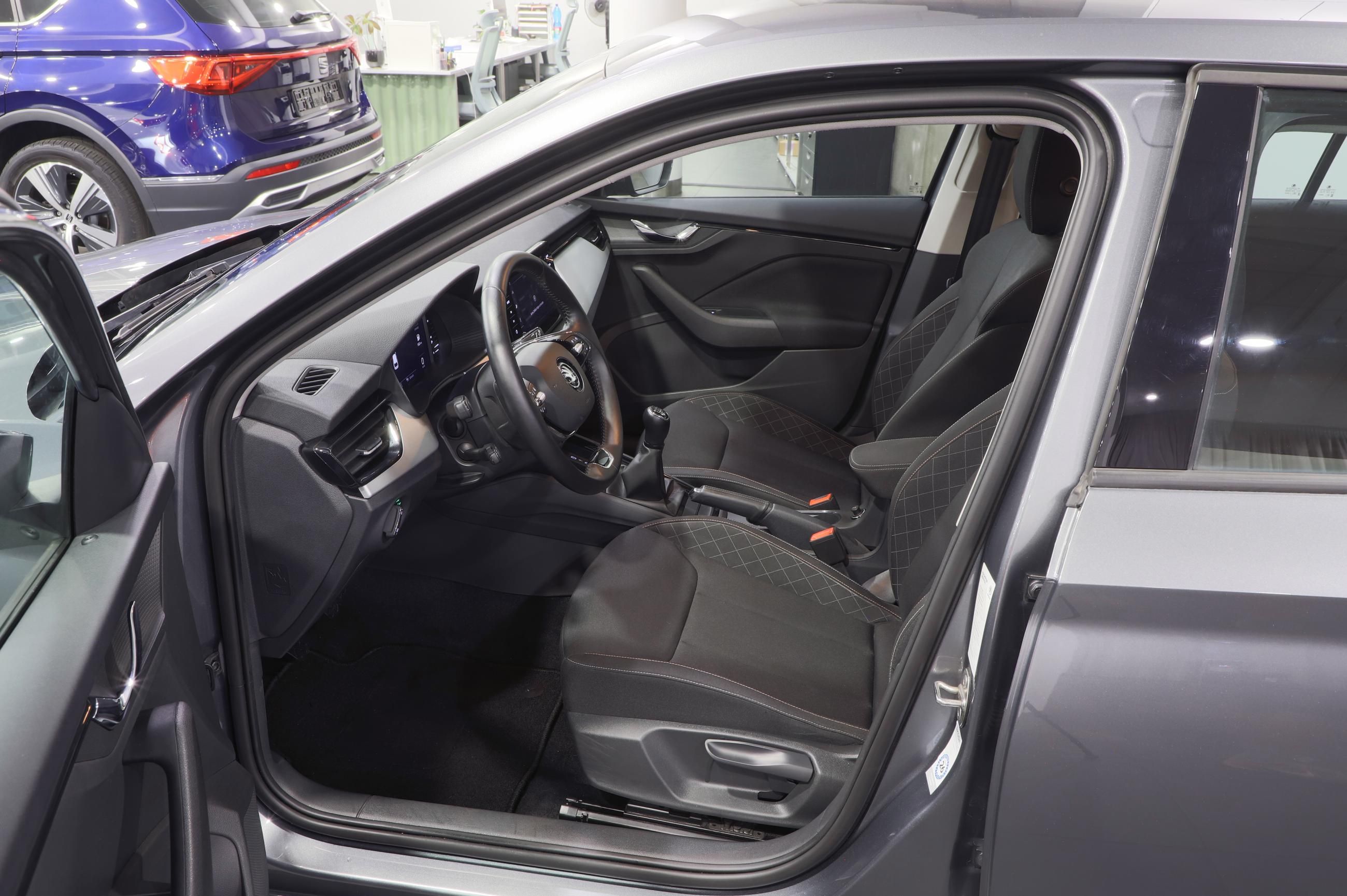 Škoda Scala, 1.5 TSI 110kW / Záruka - fotka 5
