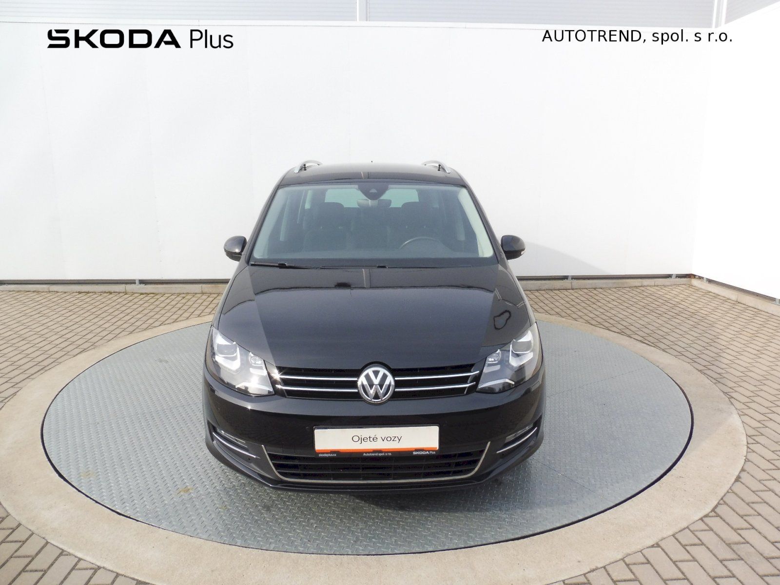 Volkswagen Sharan, Highline 2,0 TDI 135kW DSG 4MO - fotka 4