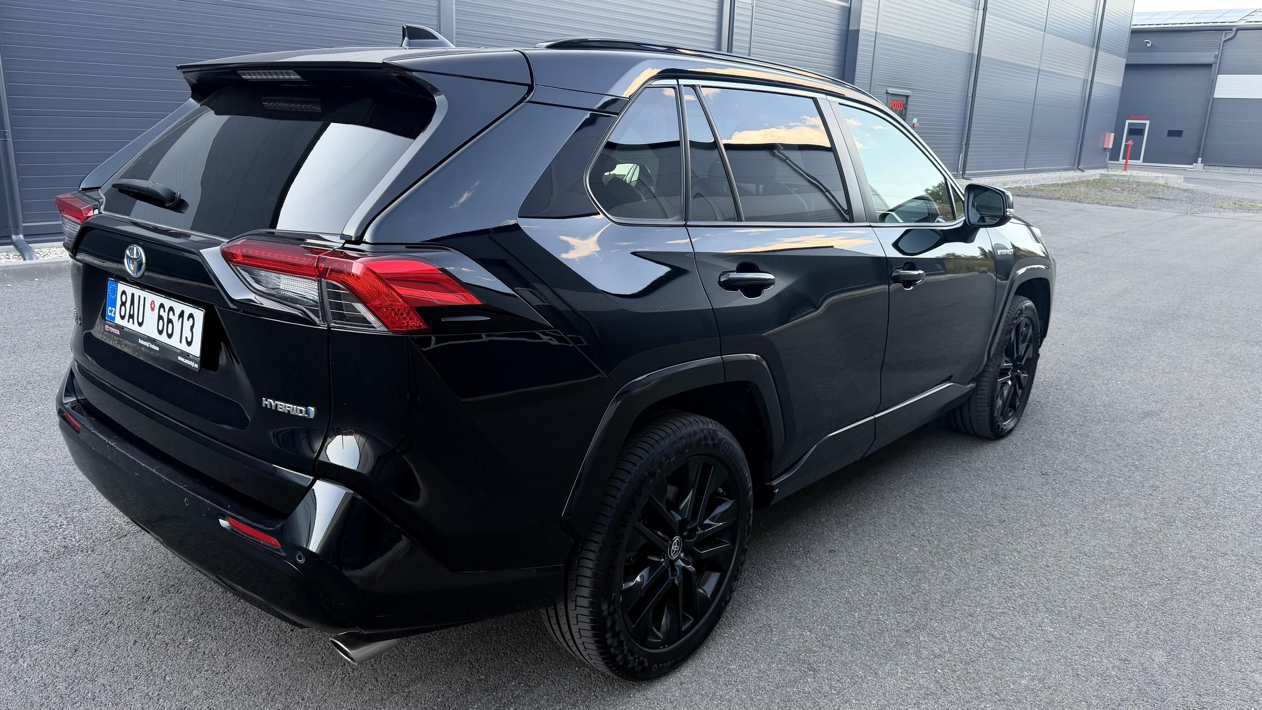 Toyota Rav4, Black Edition 4x4 DPh 2xAlu - fotka 5