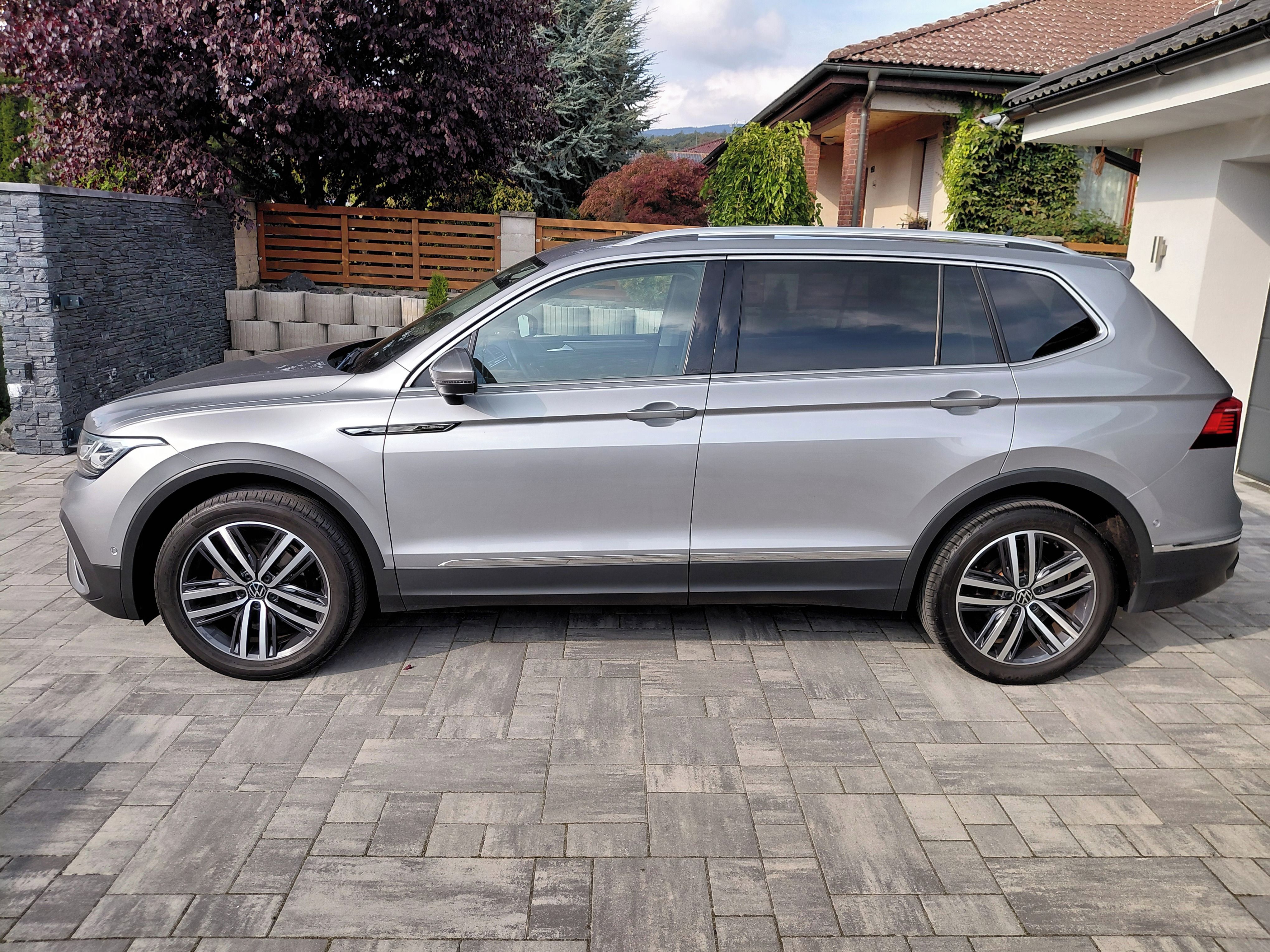 Volkswagen Tiguan Allspace, 2.0 tdi 110 kw, DSG, MATRIX - fotka 4