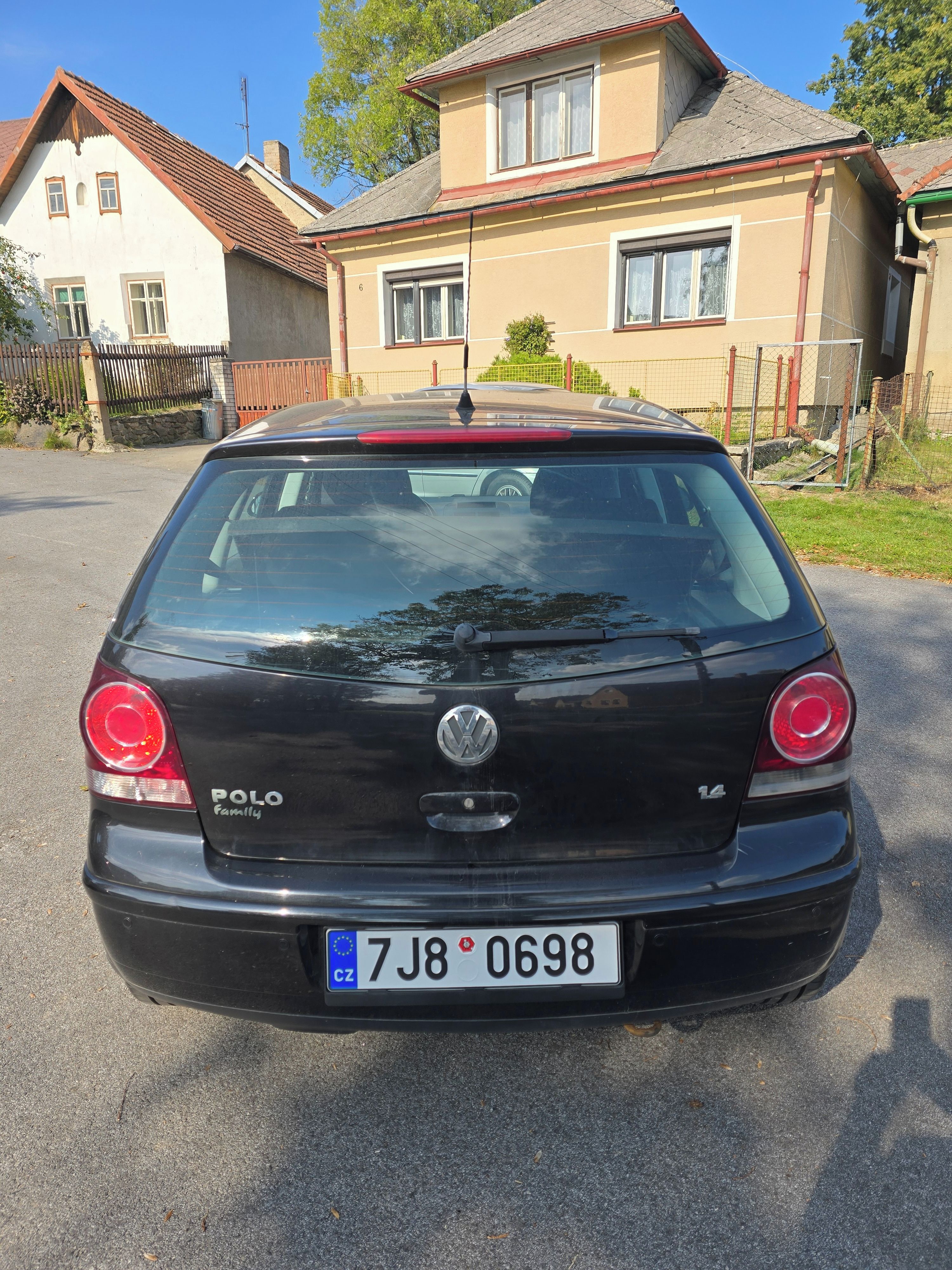 Volkswagen Polo, VW Polo 1.4 55Kw 137500km - fotka 2
