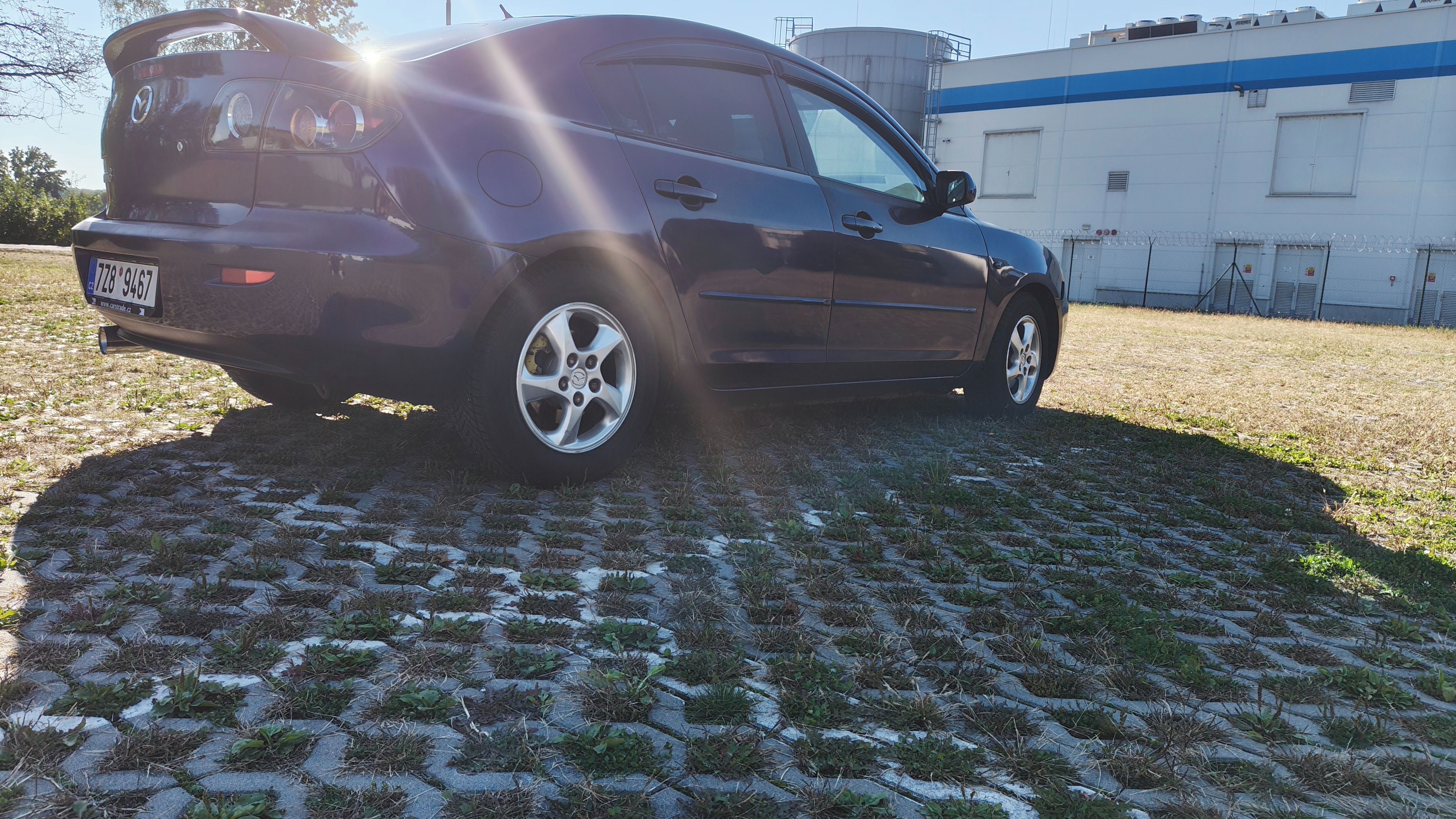 Mazda 3, Mazda 3 1.6 77 kW benzín - fotka 4