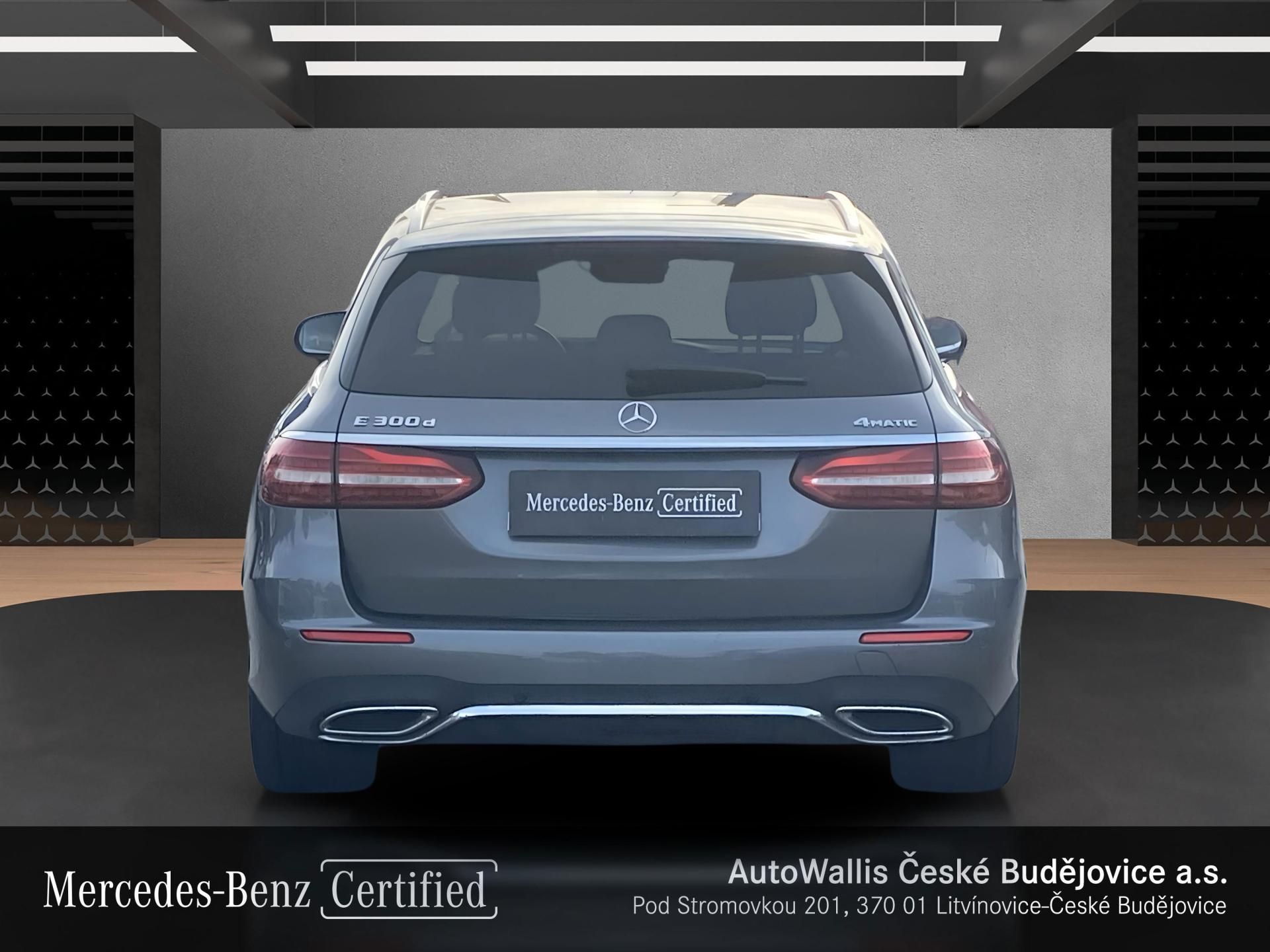 Mercedes-Benz Třídy E, E 300d 4M AMG - fotka 4