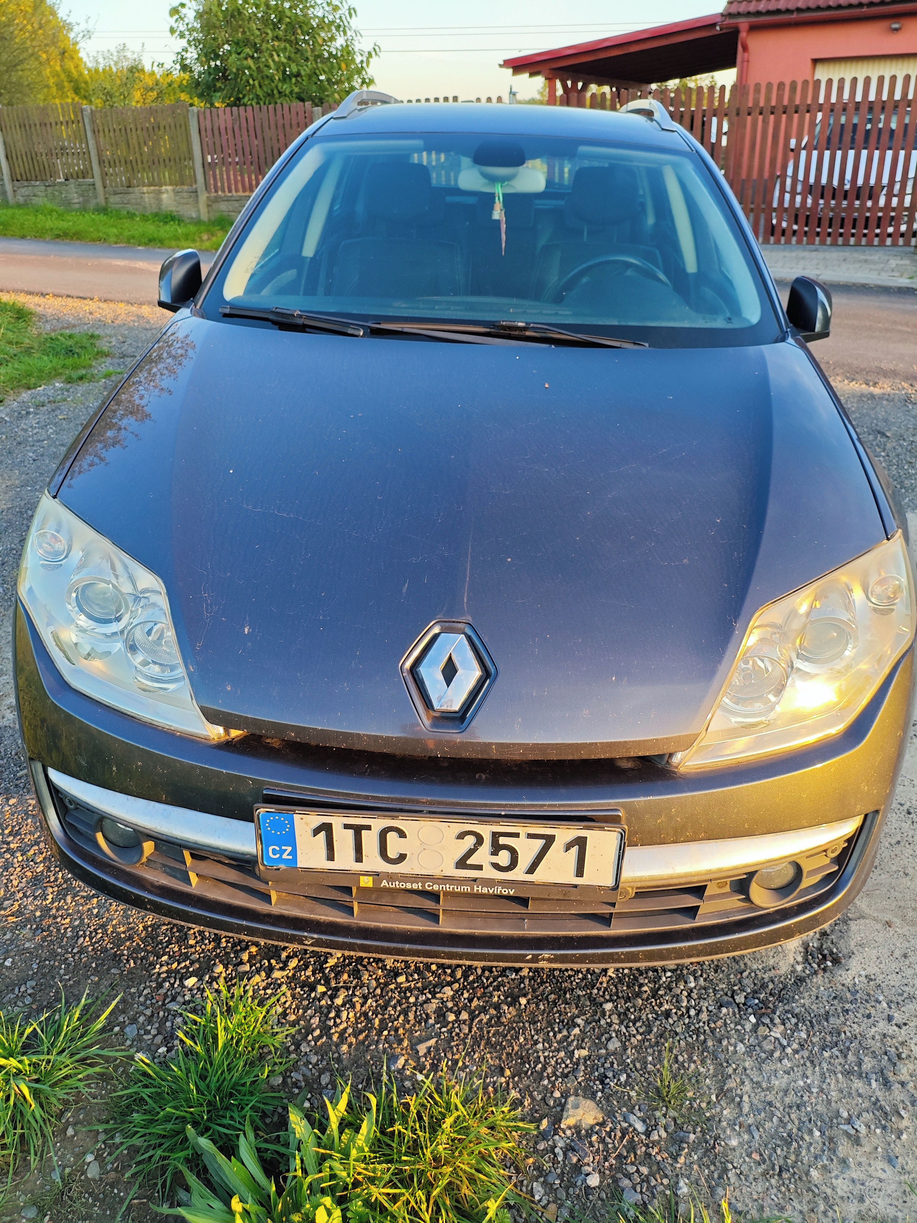Renault Laguna, Servisováno - fotka 3