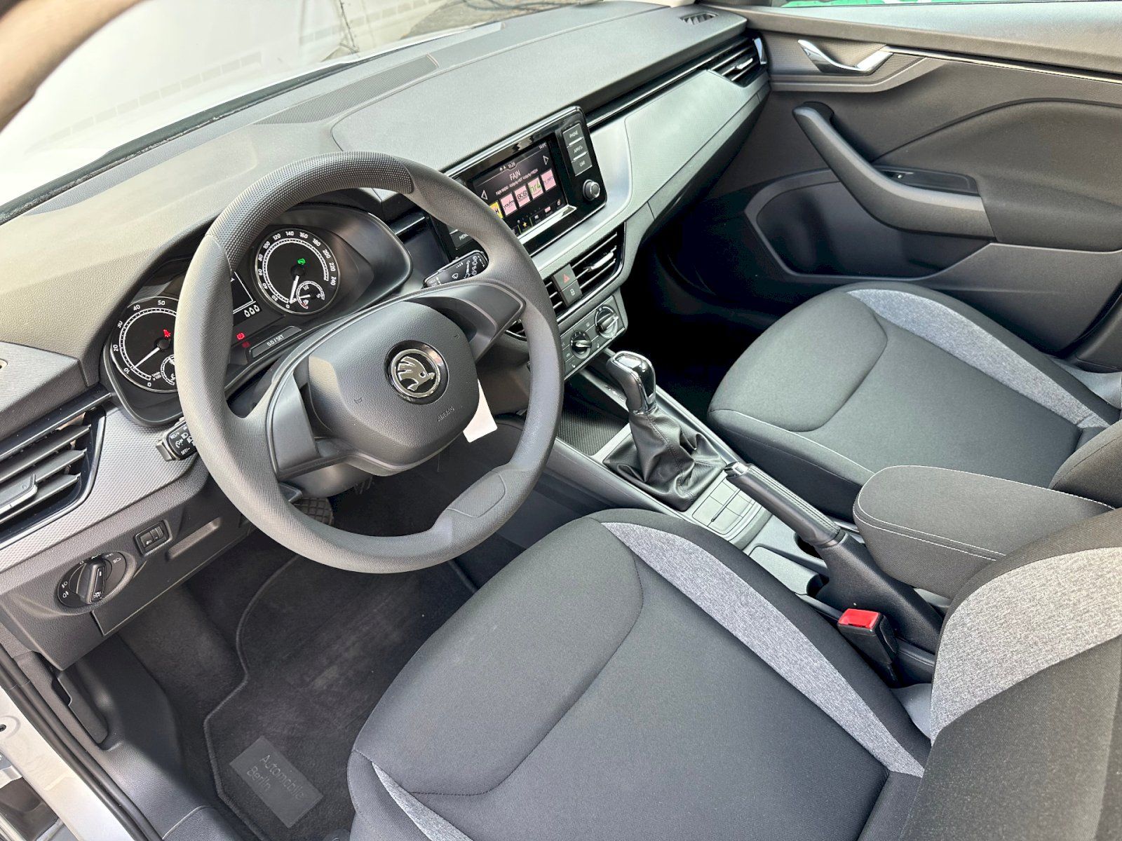Škoda Scala, 1.0 TSI 81kW AmbitionPlus DSG - fotka 6