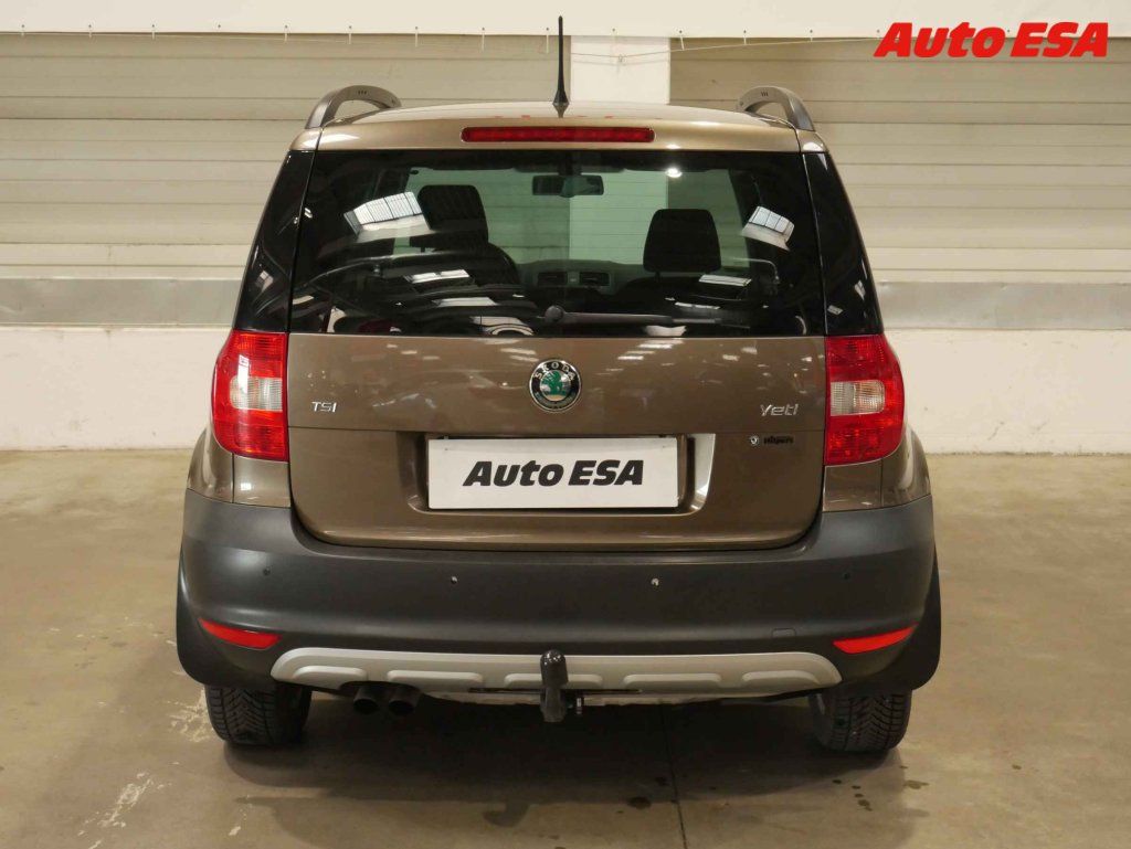 Škoda Yeti, 1.4 TSi,1.maj,AC - fotka 5