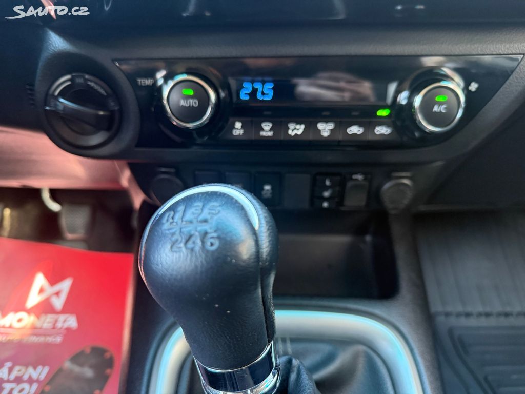 Toyota Hilux, fotka 15