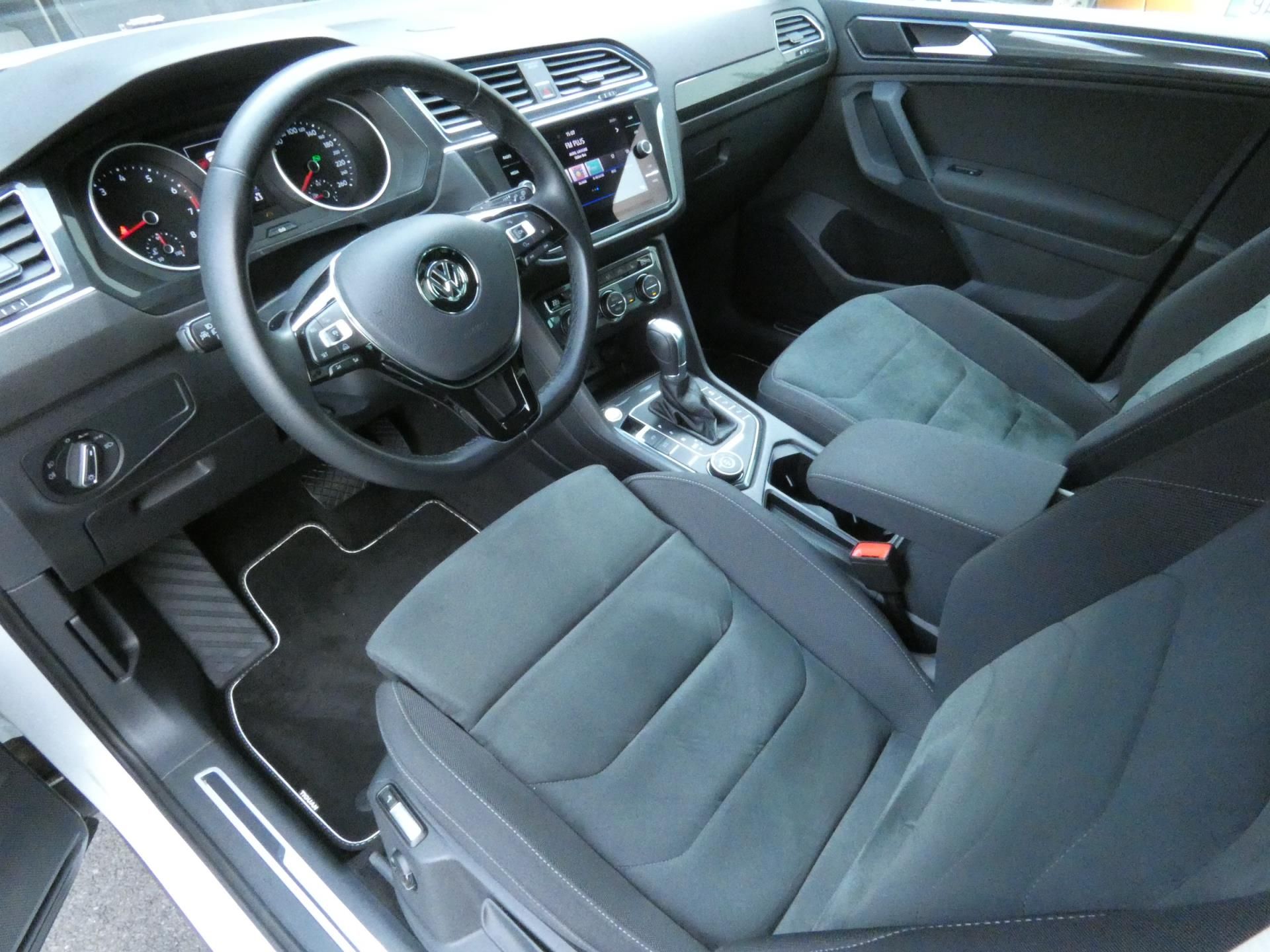 Volkswagen Tiguan, R-Line 2.0 TSI 132KW 4MOTION - fotka 5