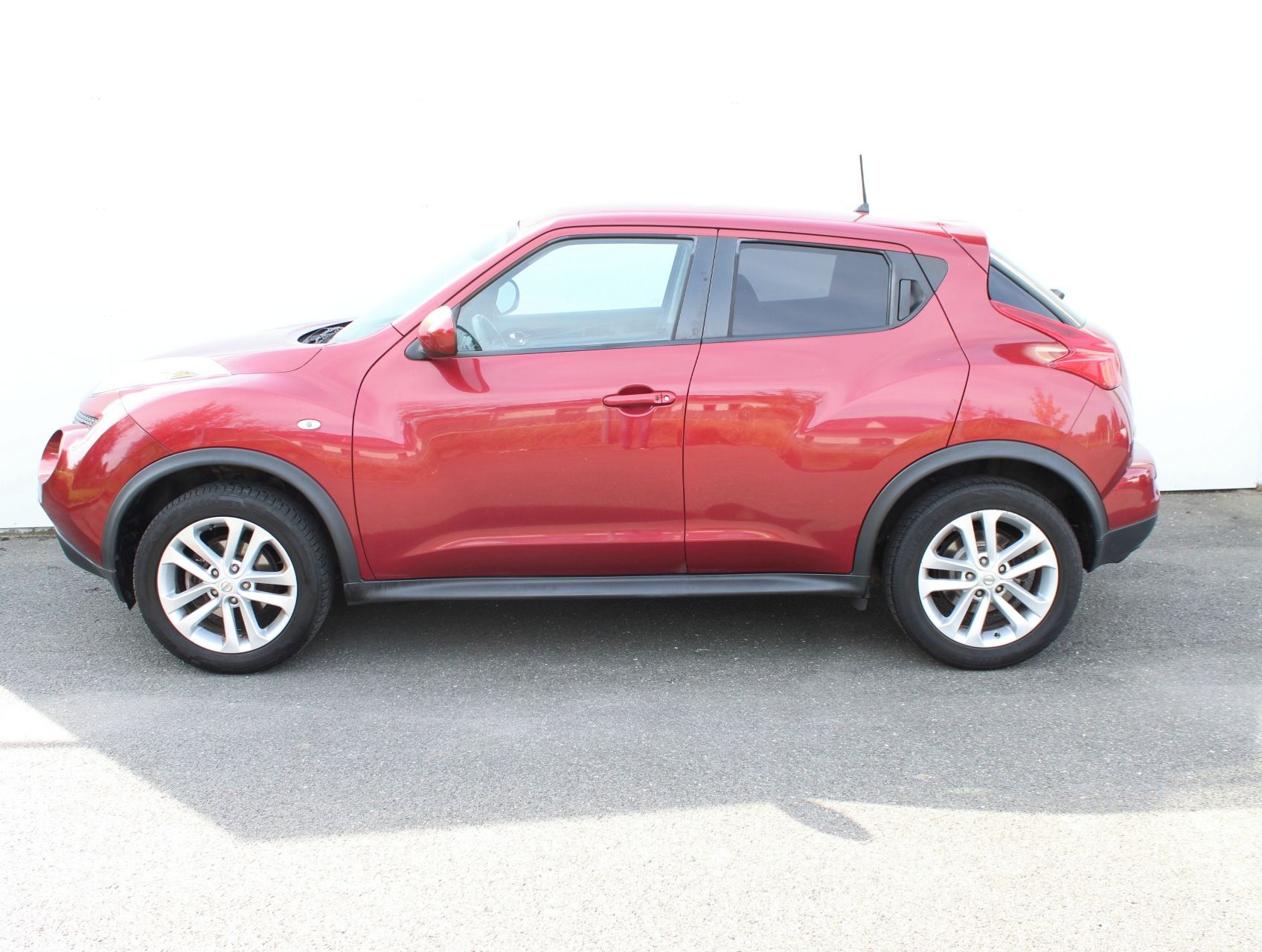 Nissan Juke, 1.6i 86kW 1majitel - fotka 2