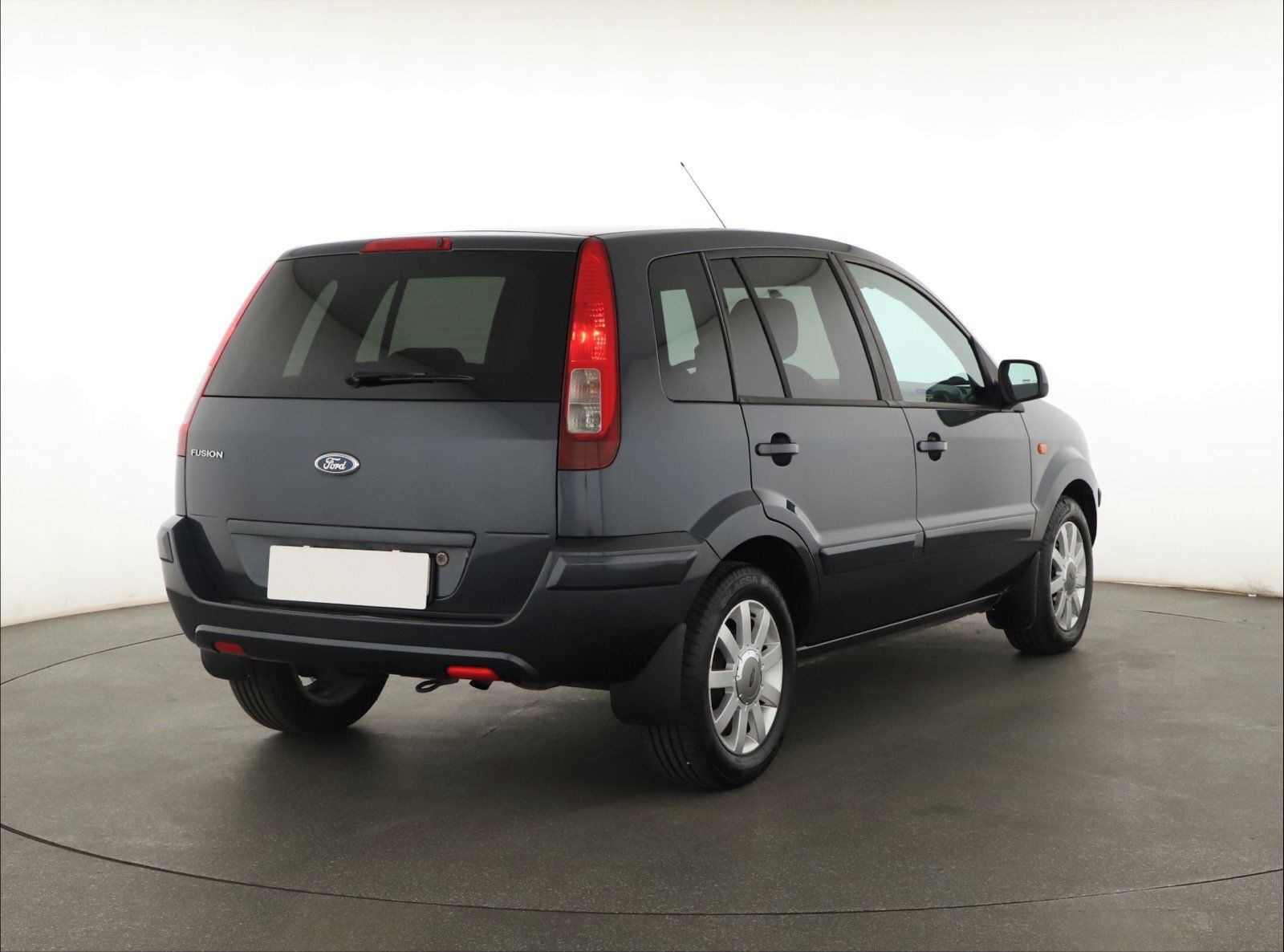 Ford Fusion, 1.4, ČR,1.maj, po STK - fotka 5